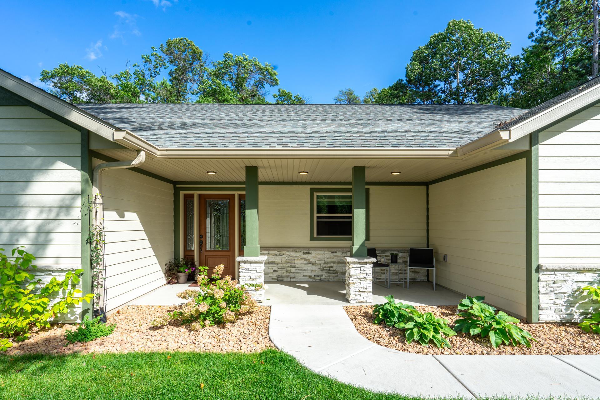 2023 single family home for sale at 25873 Trailside Run in Nisswa, MN — 3 bed, 2 bath (photo 2 of 61)
