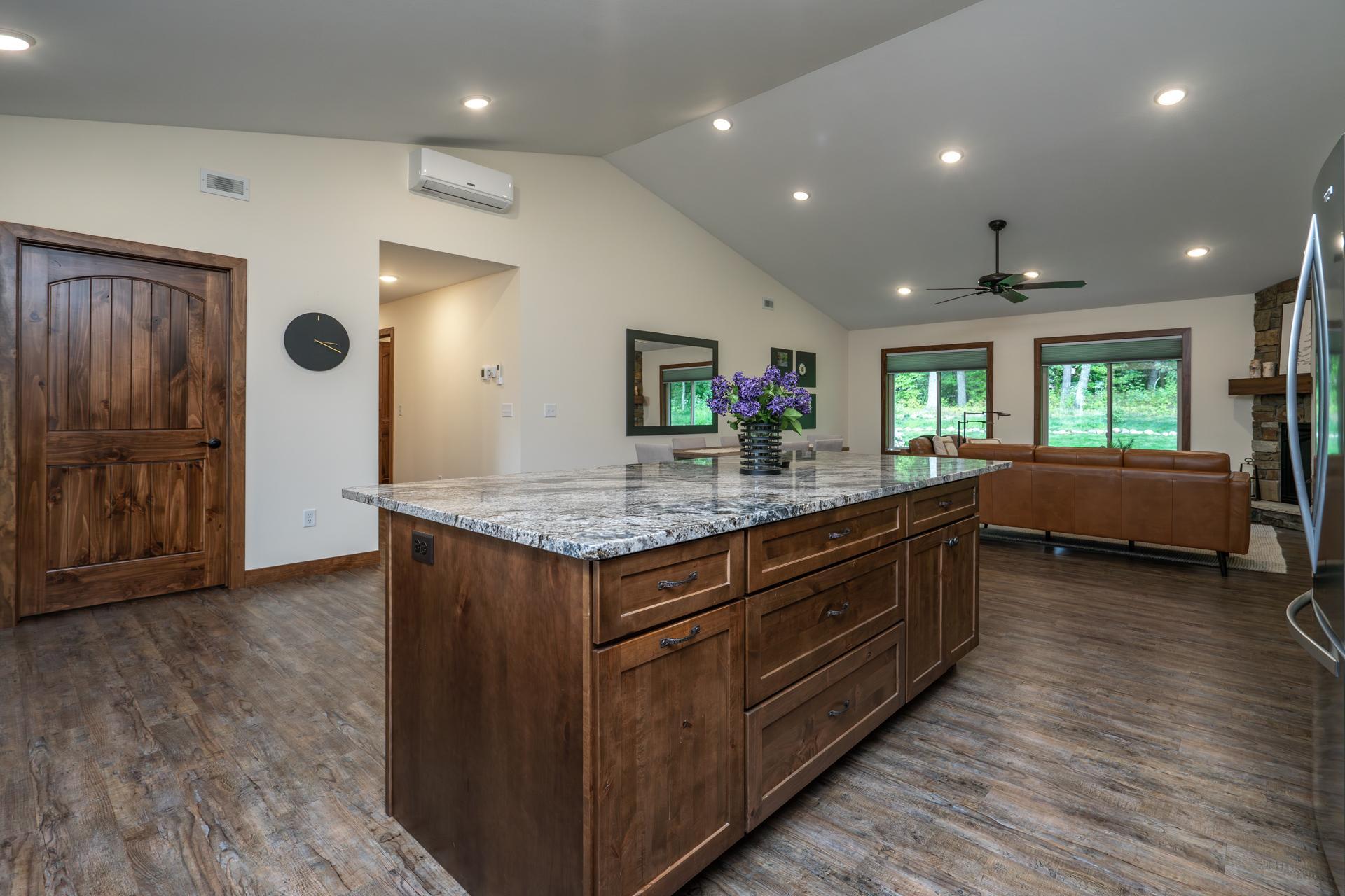 2023 single family home for sale at 25873 Trailside Run in Nisswa, MN — 3 bed, 2 bath (photo 13 of 61)