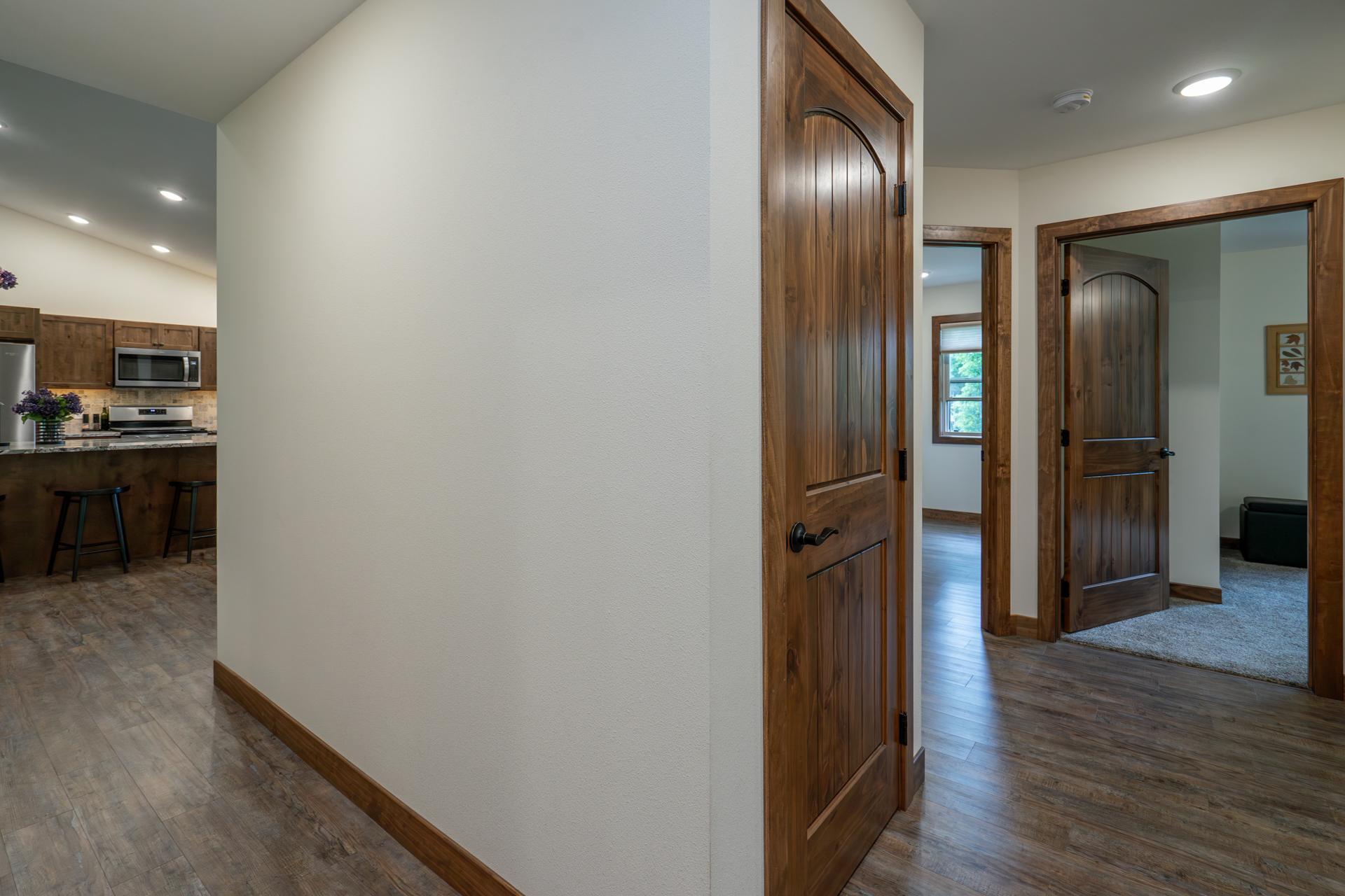 2023 single family home for sale at 25873 Trailside Run in Nisswa, MN — 3 bed, 2 bath (photo 25 of 61)