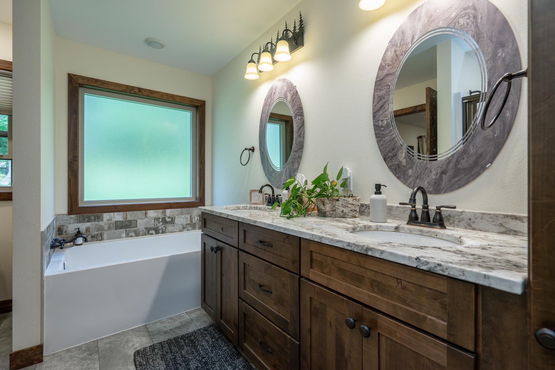 2023 single family home for sale at 25873 Trailside Run in Nisswa, MN — 3 bed, 2 bath (photo 32 of 61)