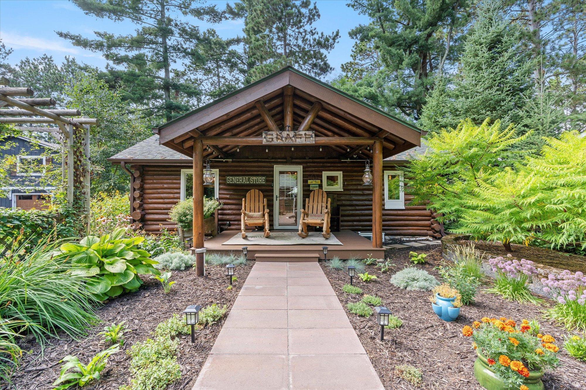 1910 single family home for sale at 3754 W Lake Street in Pequot Lakes, MN — 3 bed, 2 bath (photo 10 of 64)