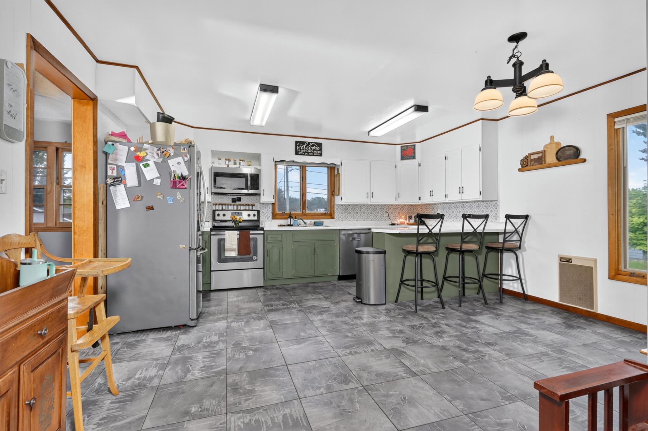 1956 single family home for sale at 408 Mitchell Street in Coleraine, MN — 3 bed, 3 bath (photo 11 of 45)