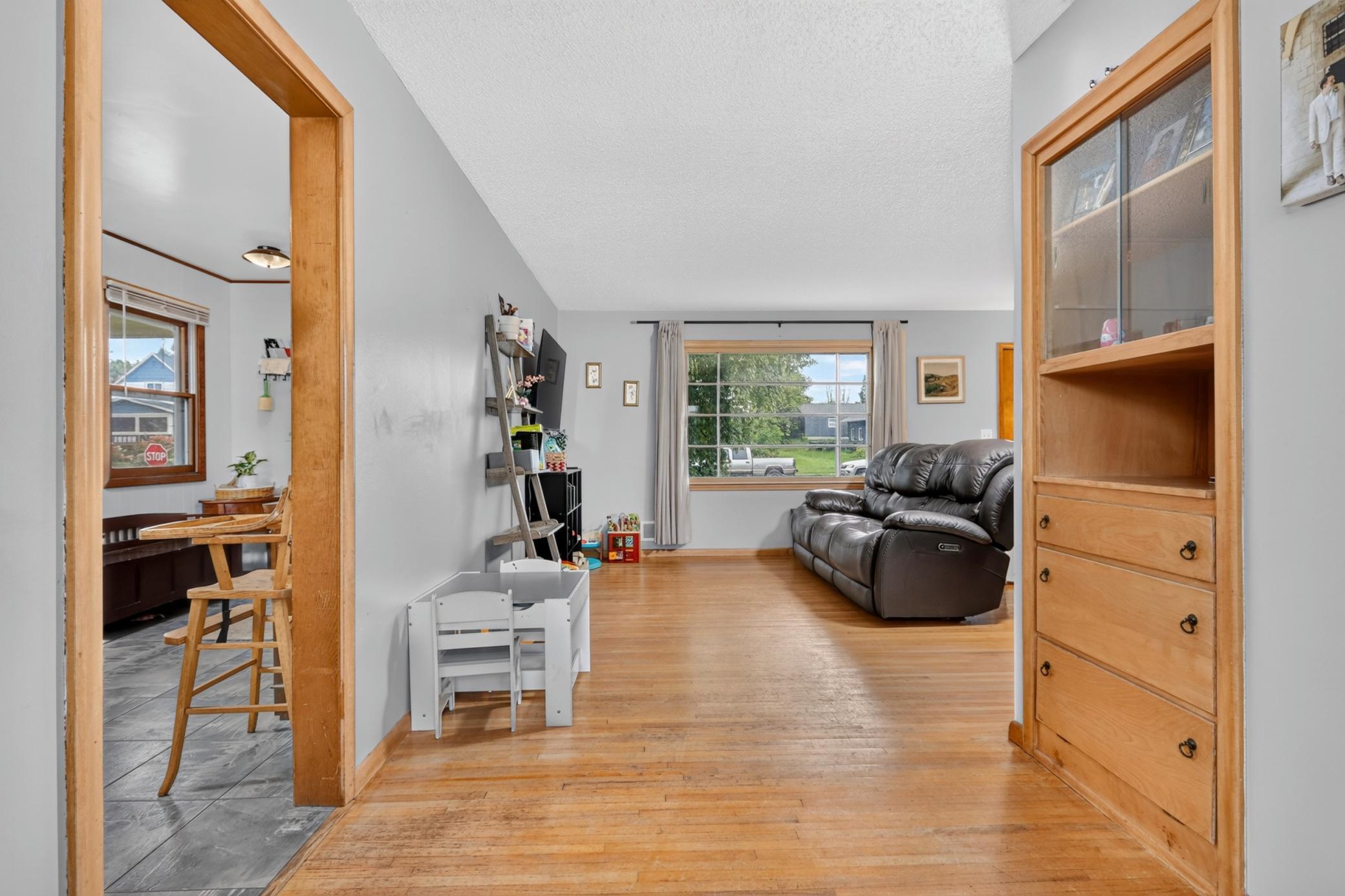 1956 single family home for sale at 408 Mitchell Street in Coleraine, MN — 3 bed, 3 bath (photo 14 of 45)