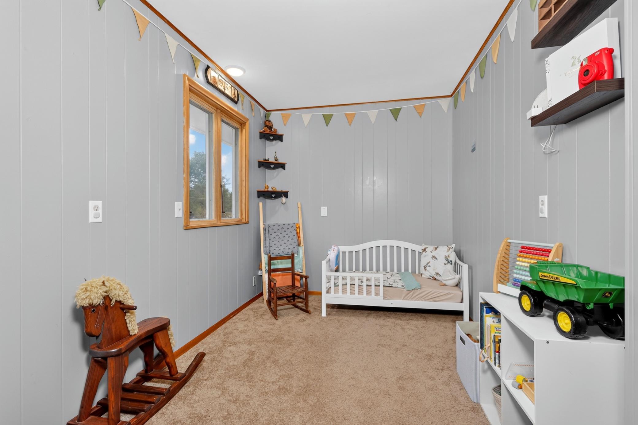 1956 single family home for sale at 408 Mitchell Street in Coleraine, MN — 3 bed, 3 bath (photo 19 of 45)
