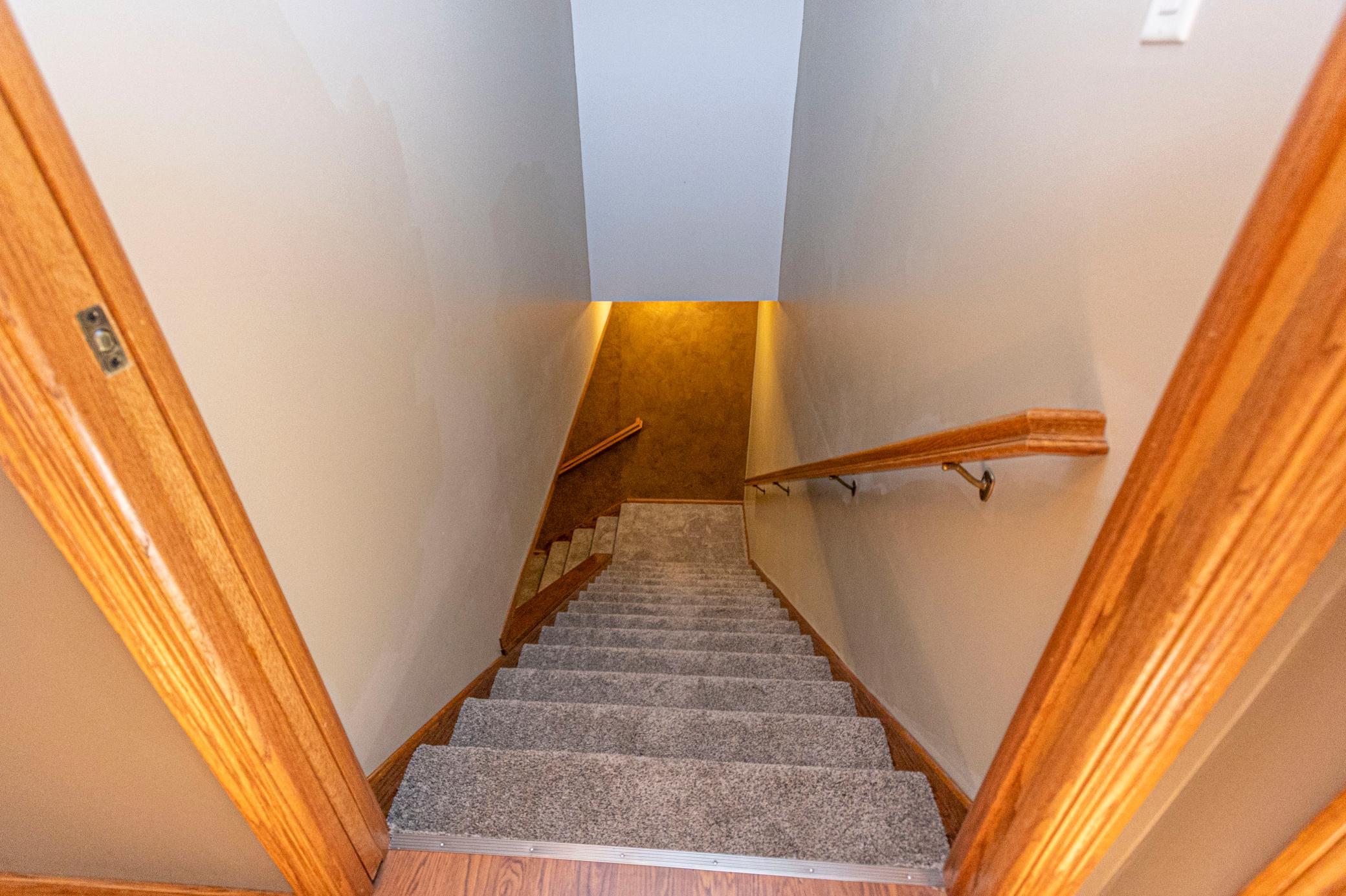 2004 single family home for sale at 4900 Bear Path Road SE in Alexandria, MN — 5 bed, 3 bath (photo 24 of 50)