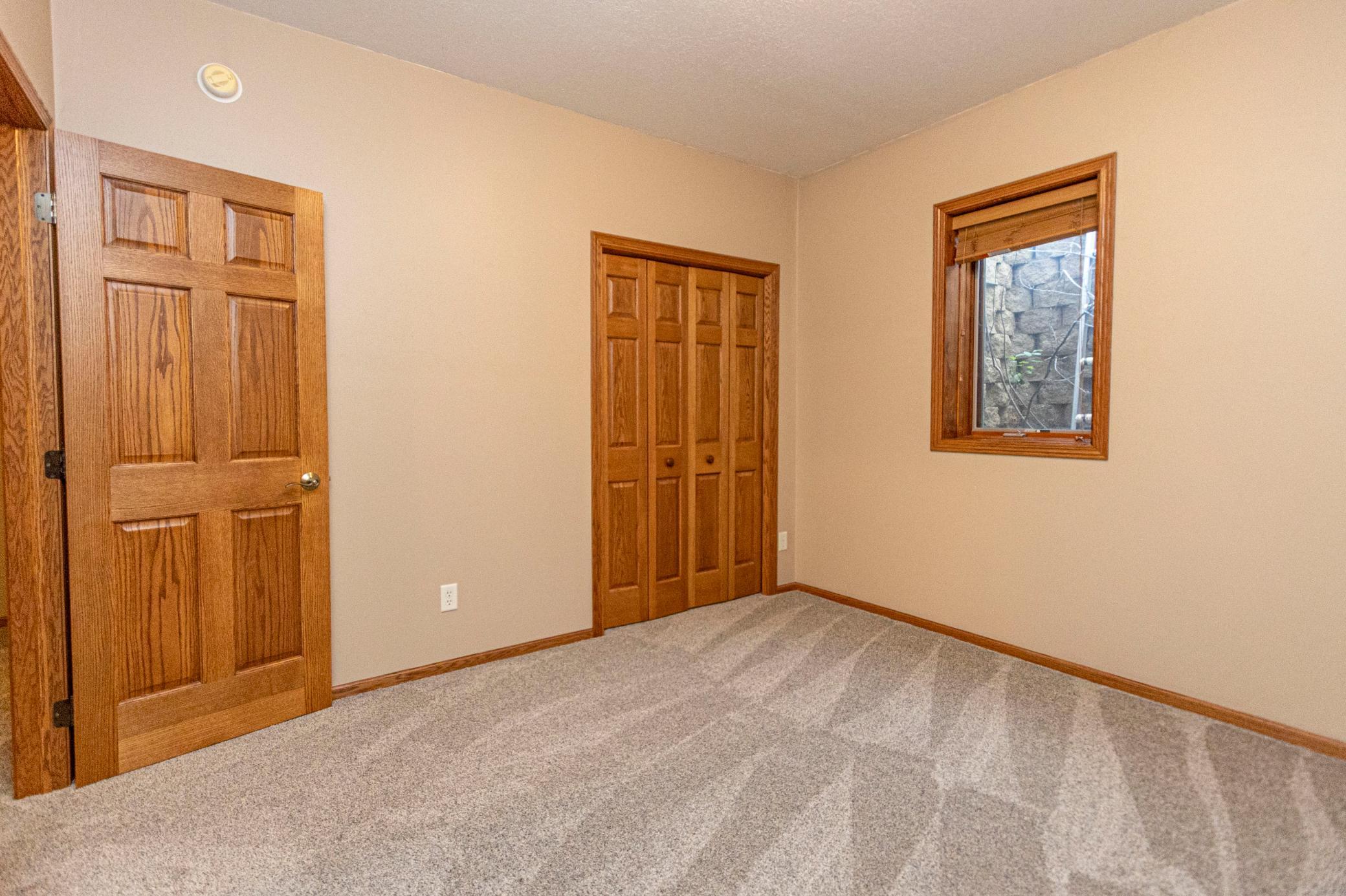 2004 single family home for sale at 4900 Bear Path Road SE in Alexandria, MN — 5 bed, 3 bath (photo 28 of 50)