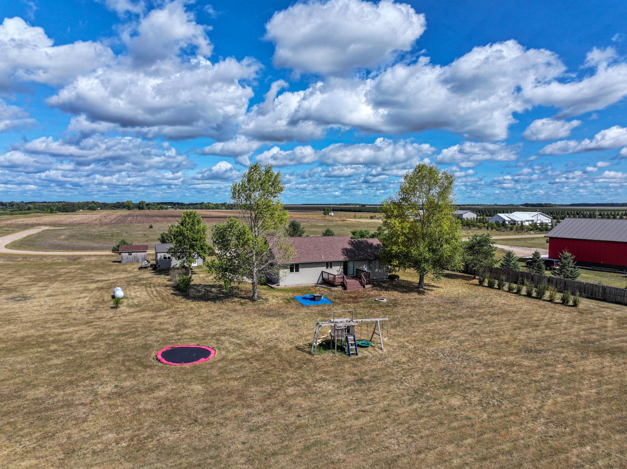 2004 single family home for sale at 4900 Bear Path Road SE in Alexandria, MN — 5 bed, 3 bath (photo 41 of 50)