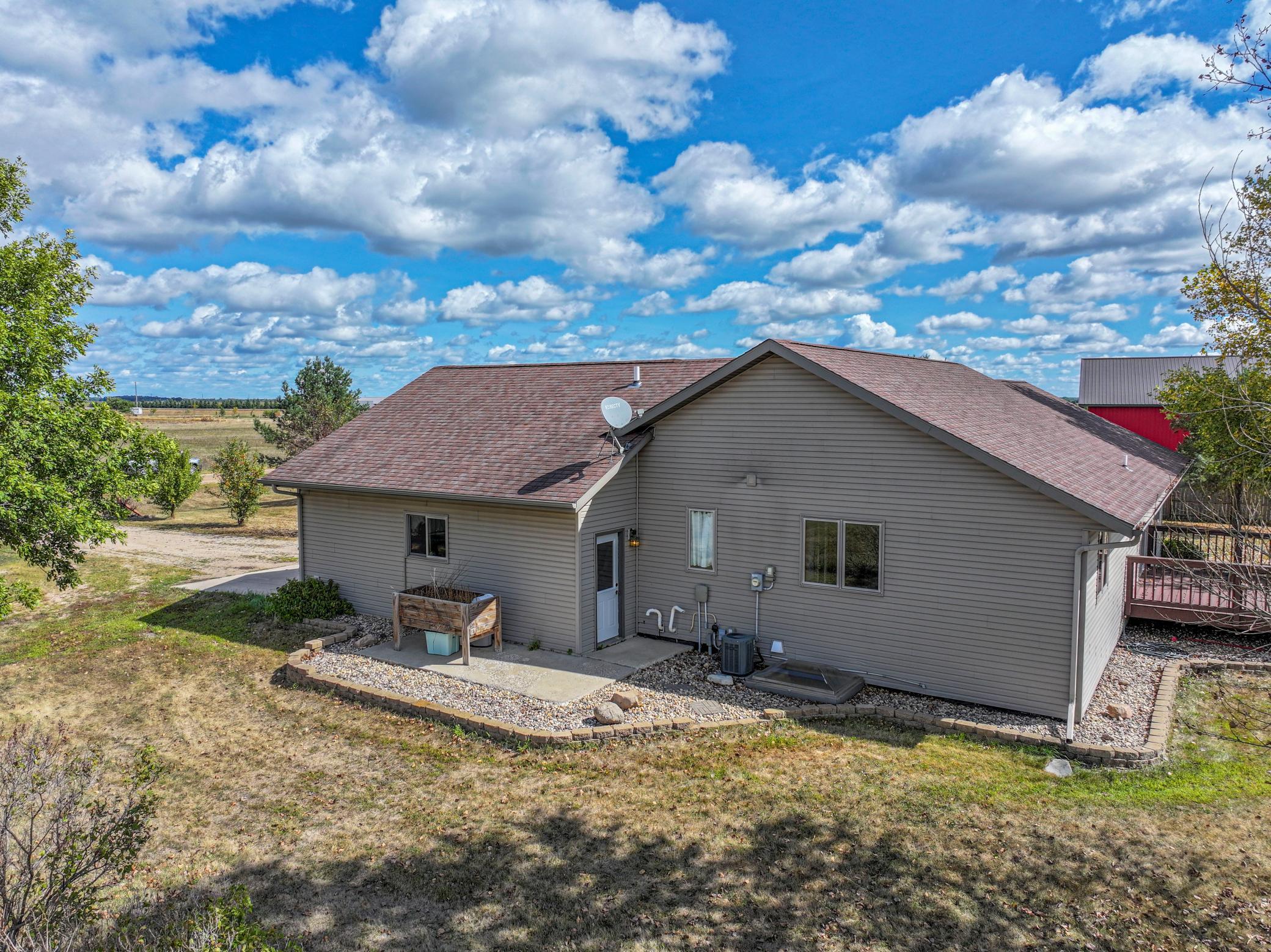 2004 single family home for sale at 4900 Bear Path Road SE in Alexandria, MN — 5 bed, 3 bath (photo 45 of 50)
