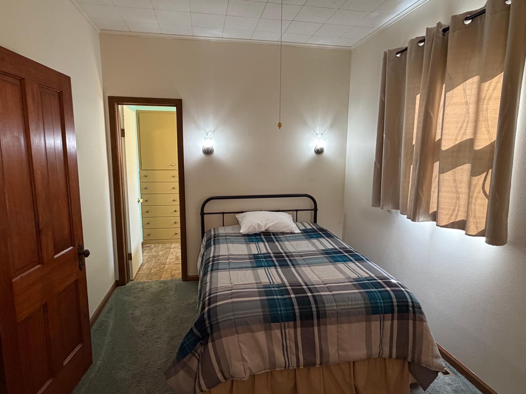 1918 single family home for sale at 501 Center Street E in Roseau, MN — 3 bed, 3 bath (photo 12 of 22)