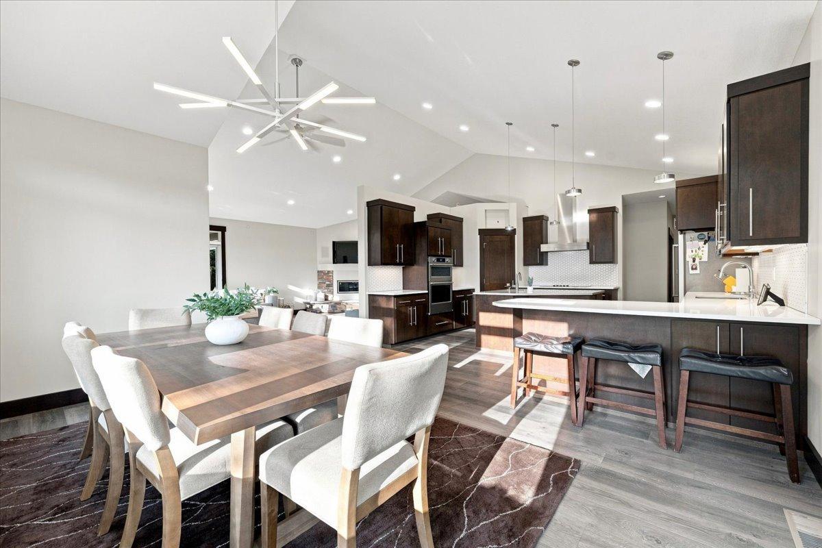 2013 single family home for sale at 1890 Ridgewood Drive NW in Alexandria, MN — 5 bed, 4 bath (photo 15 of 61)