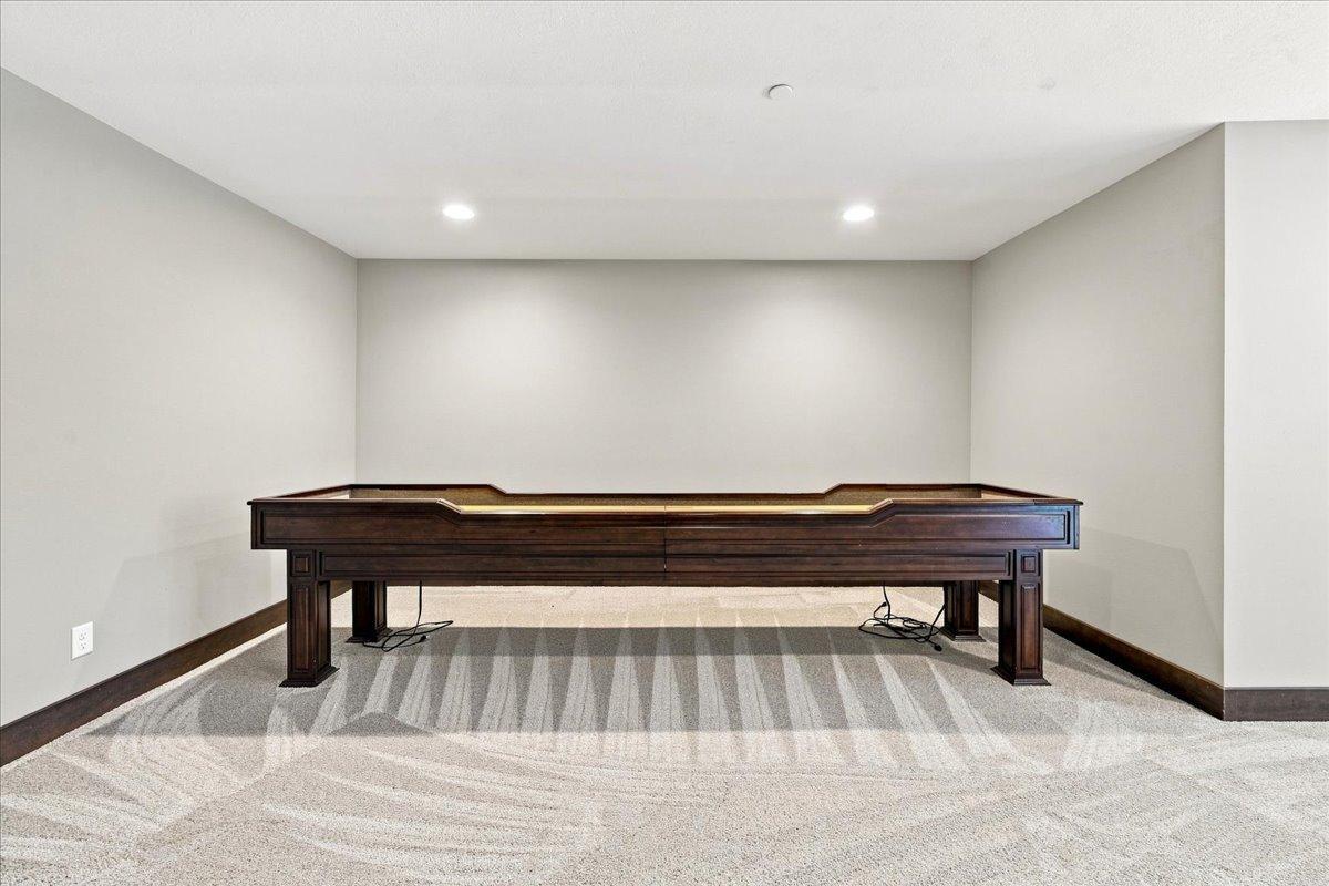 2013 single family home for sale at 1890 Ridgewood Drive NW in Alexandria, MN — 5 bed, 4 bath (photo 41 of 61)