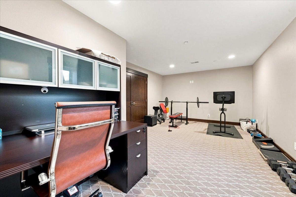 2013 single family home for sale at 1890 Ridgewood Drive NW in Alexandria, MN — 5 bed, 4 bath (photo 42 of 61)