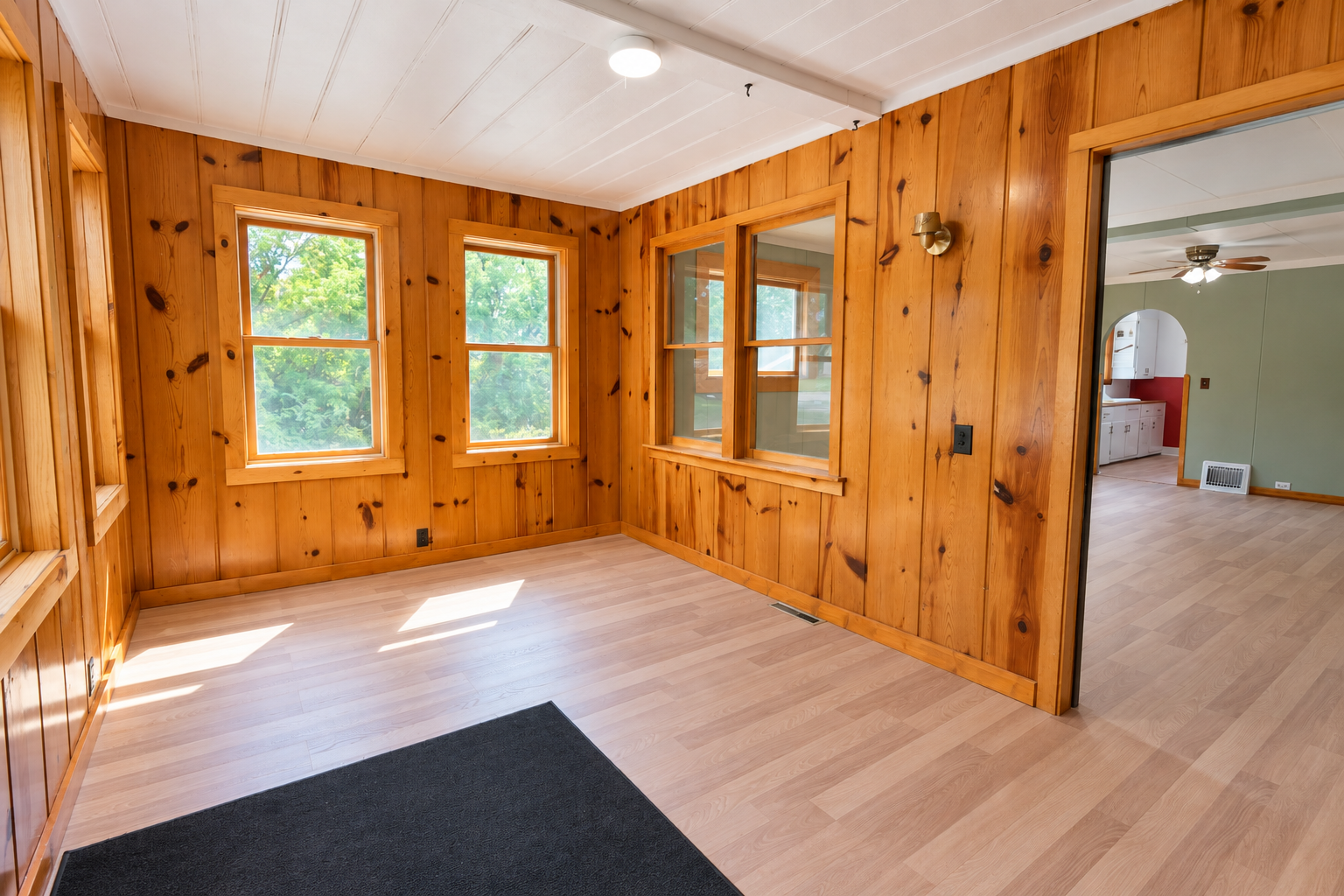 1936 single family home for sale at 640 Superior Avenue in Crosby, MN — 3 bed, 1 bath (photo 14 of 22)