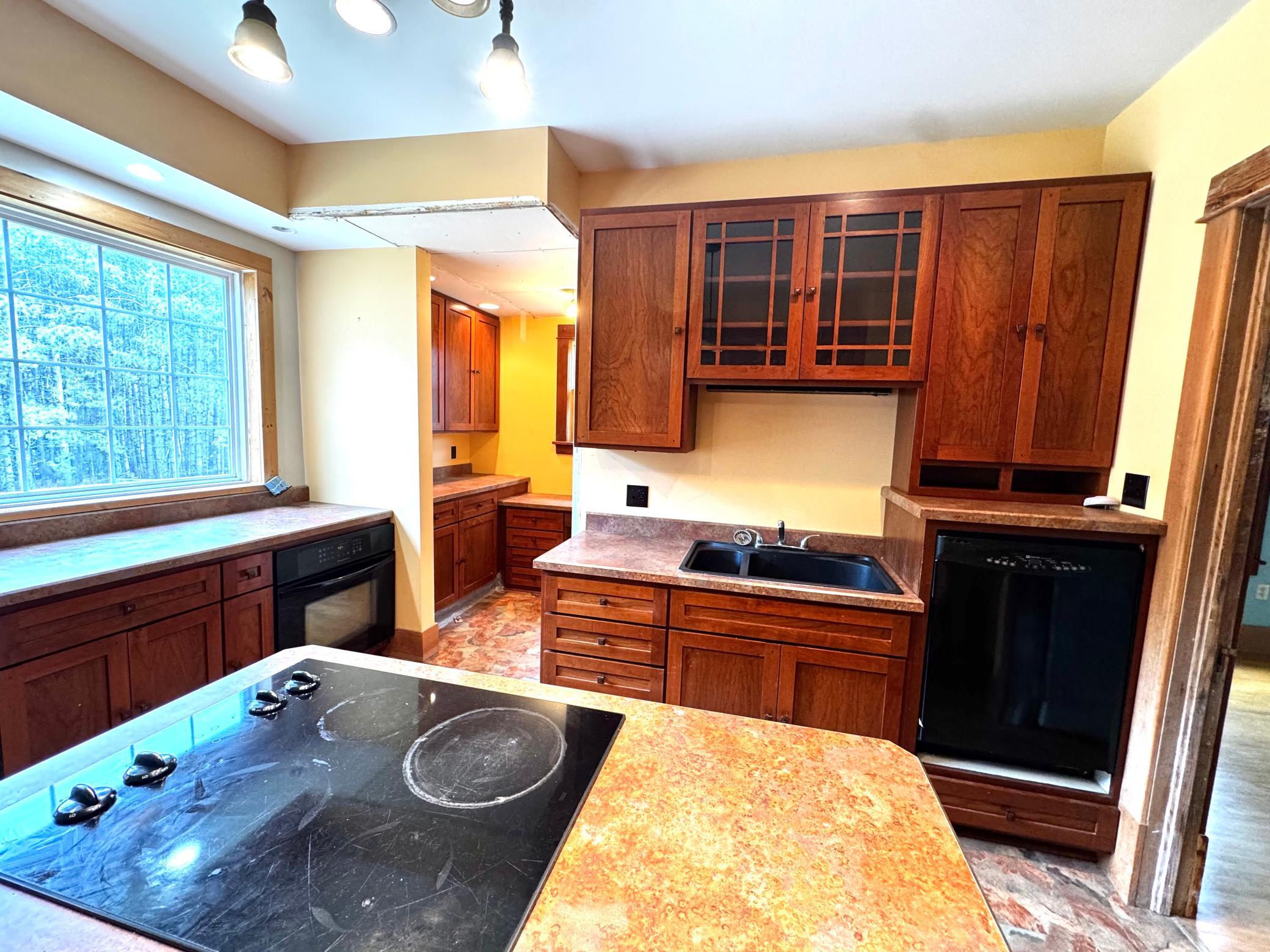 1928 single family home for sale at 12048 County 32 in Park Rapids, MN — 3 bed, 3 bath (photo 4 of 41)