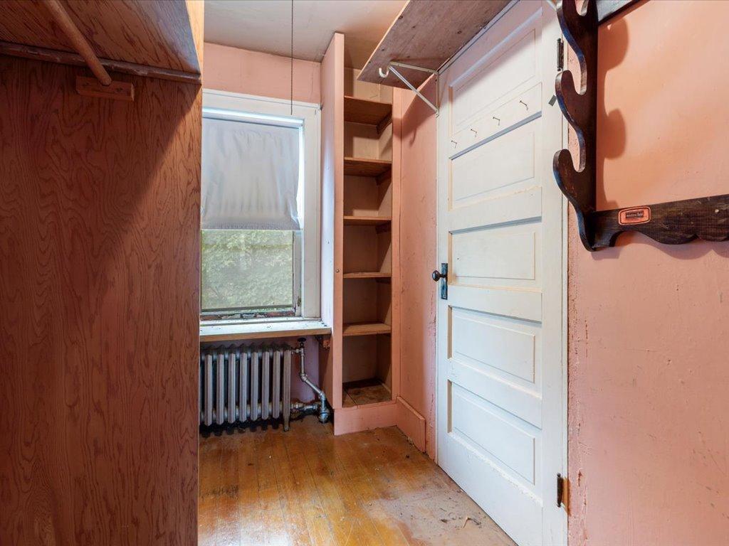 1916 single family home for sale at 824 10th Avenue NE in Brainerd, MN — 3 bed, 1 bath (photo 18 of 26)