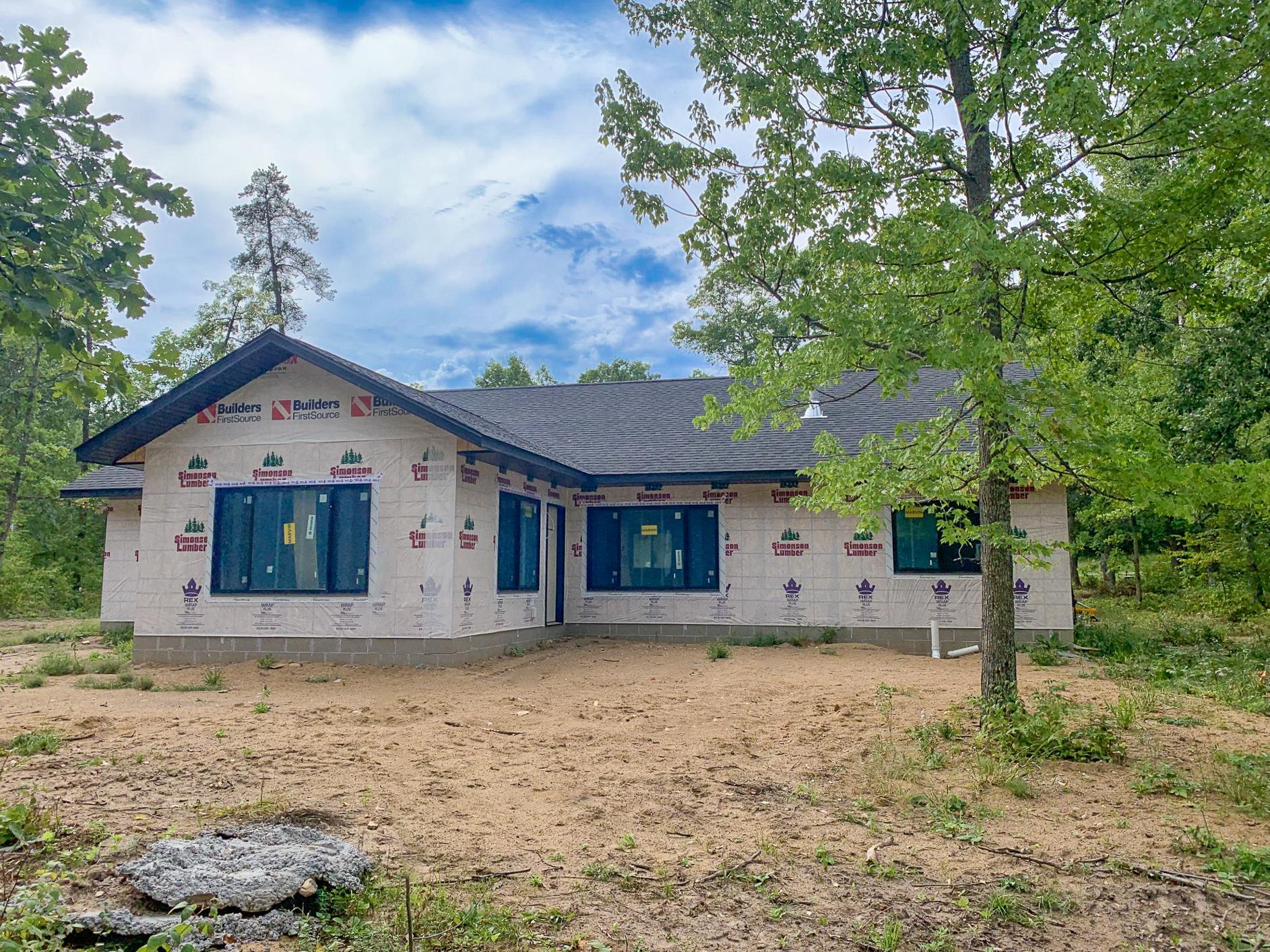 2026 single family home for sale at 29866 Ranchette Drive in Breezy Point, MN — 3 bed, 2 bath (photo 2 of 7)