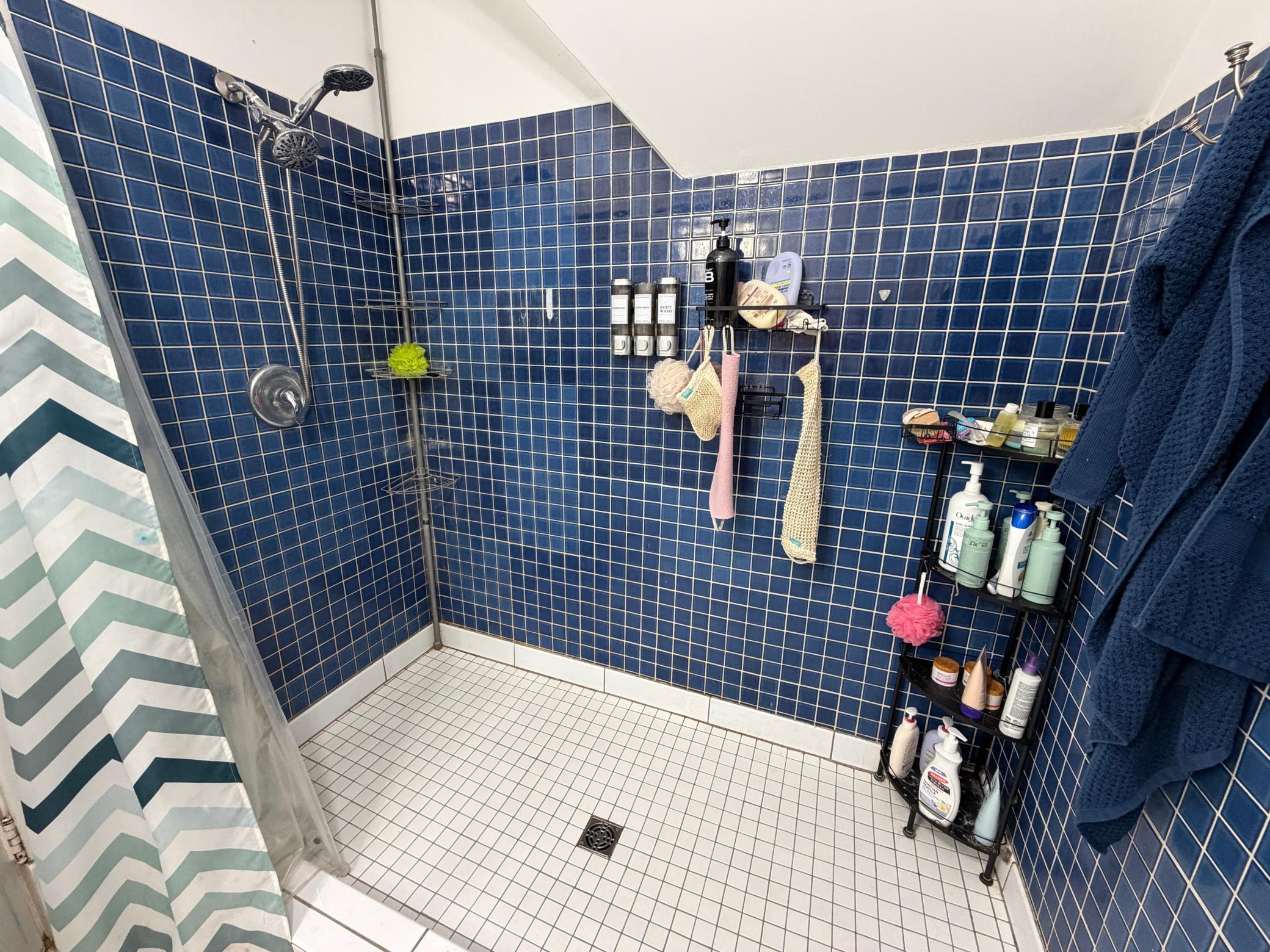 1909 single family home for sale at 308 Center Street E in Roseau, MN — 2 bed, 2 bath (photo 19 of 24)