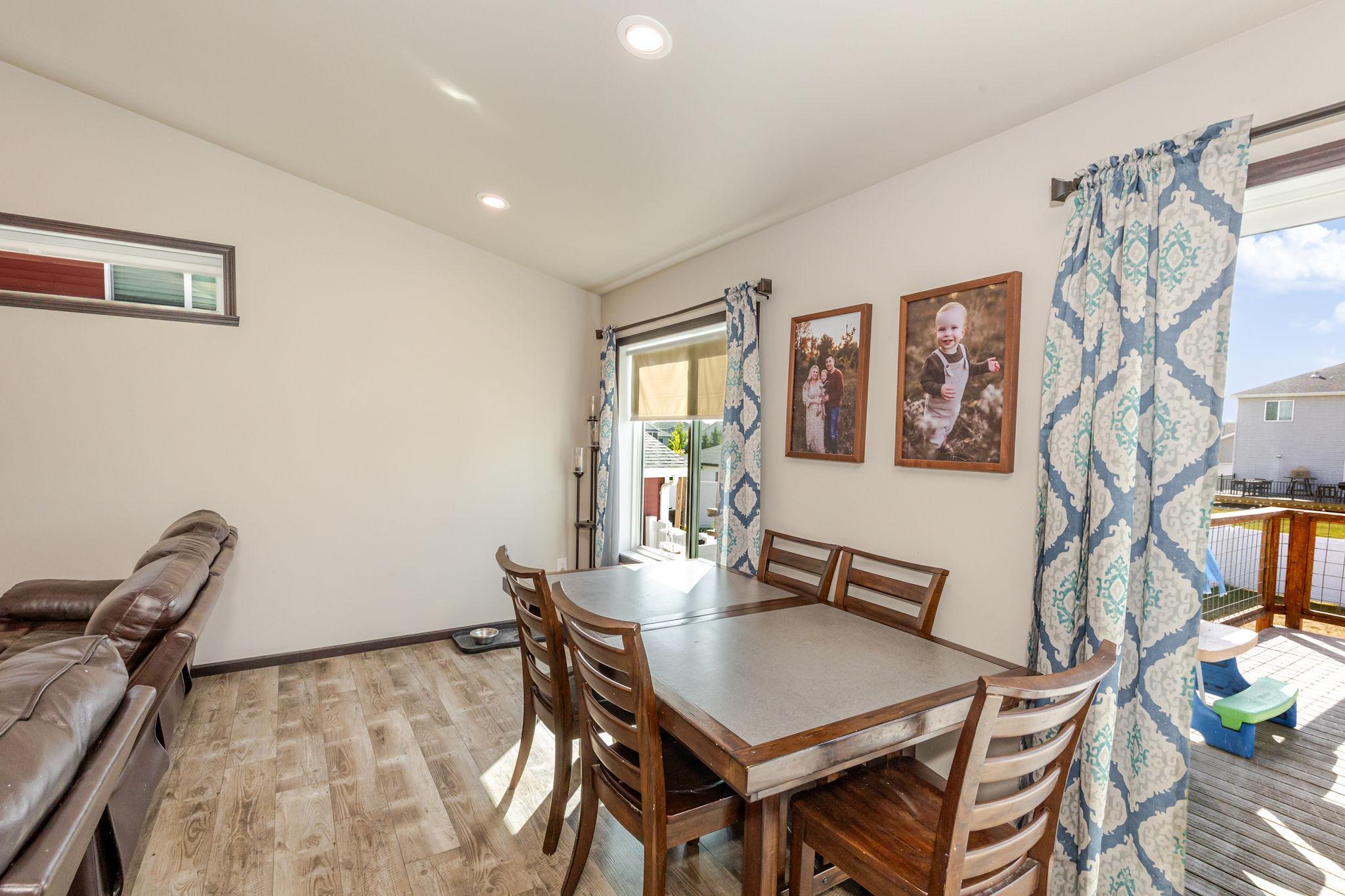 2018 single family home for sale at 8081 GOLDFINCH Drive in Horace, ND — 3 bed, 3 bath (photo 11 of 52)