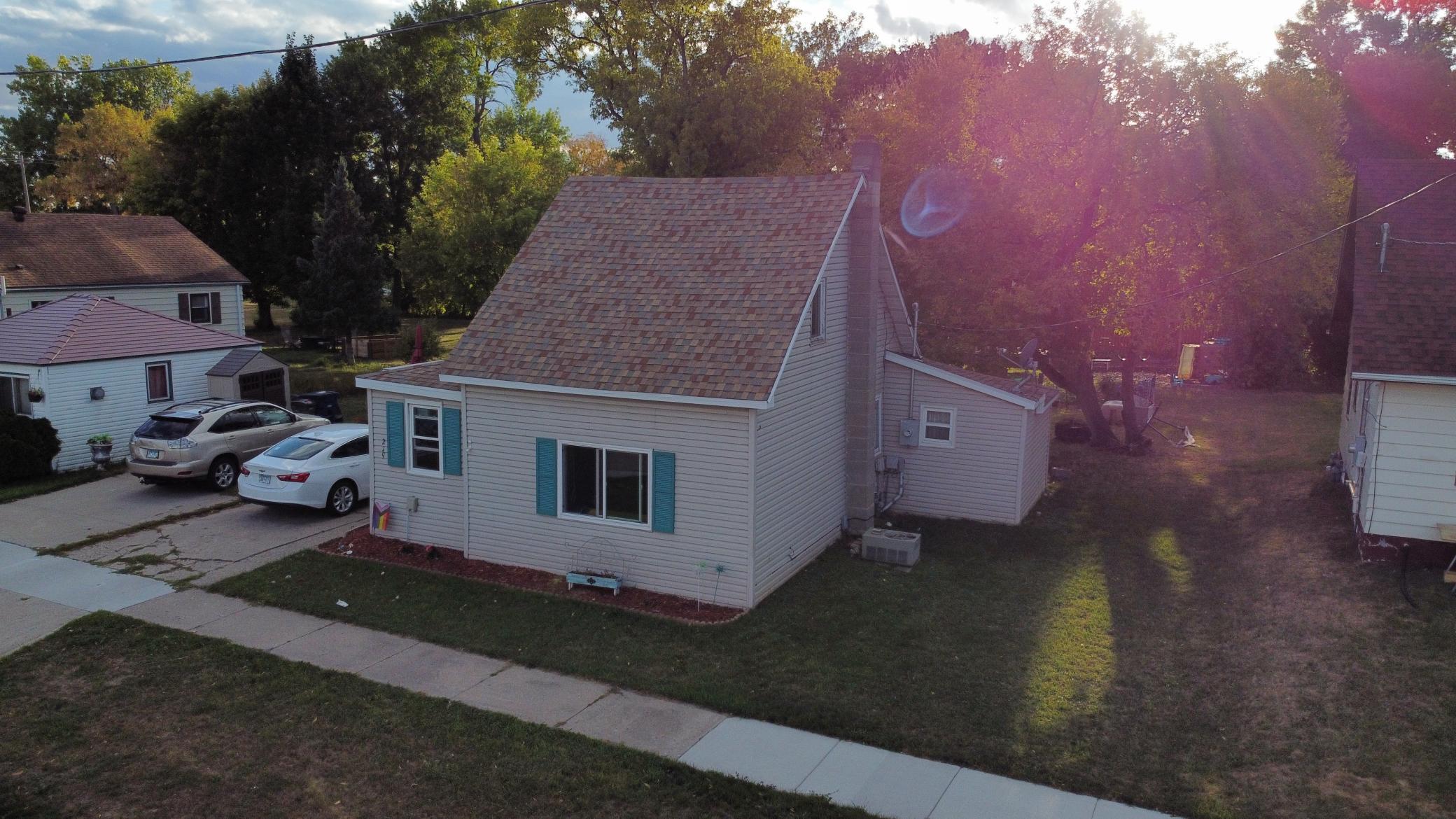 219 16th Street N, Moorhead, MN
