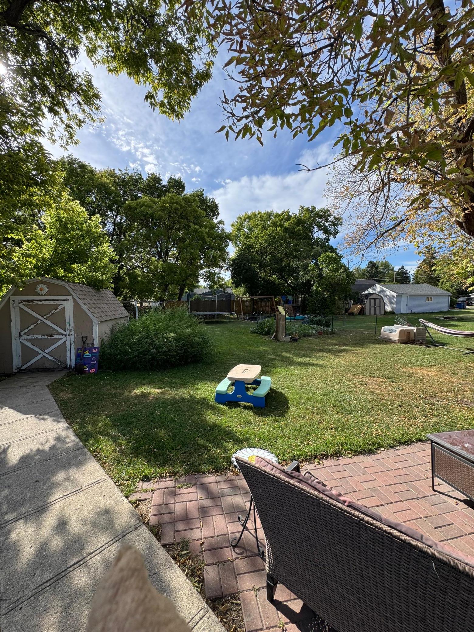 1900 single family home for sale at 219 16th Street N in Moorhead, MN — 3 bed, 1 bath (photo 15 of 24)