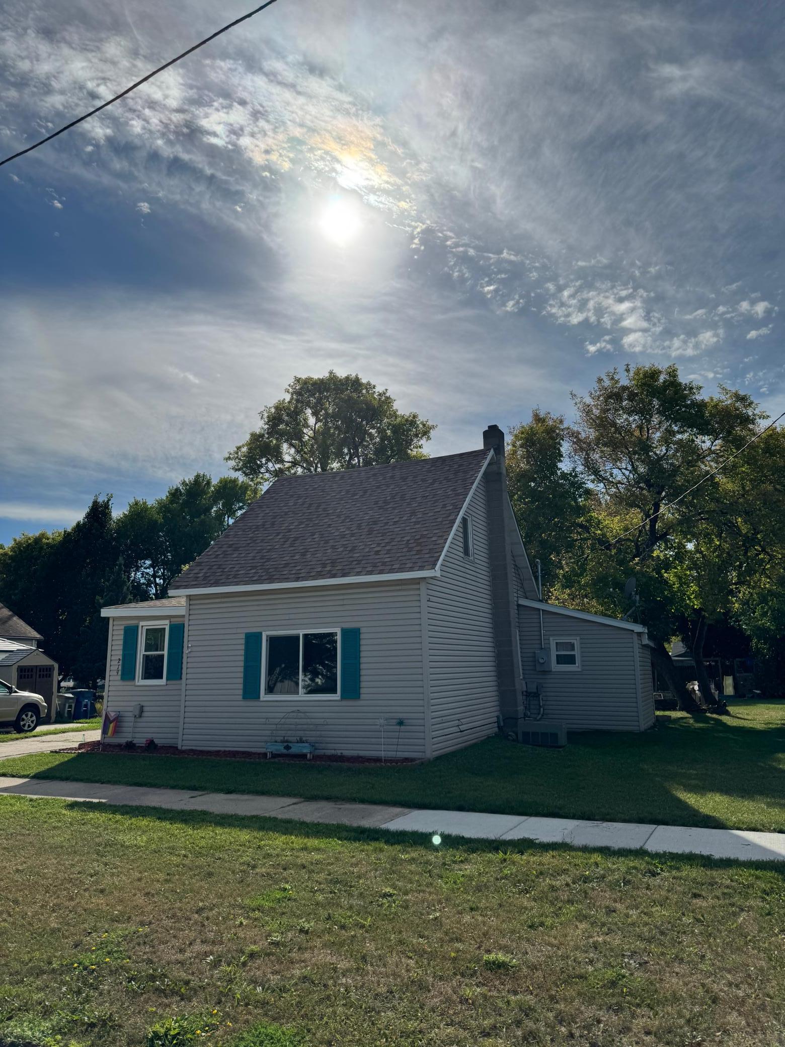 1900 single family home for sale at 219 16th Street N in Moorhead, MN — 3 bed, 1 bath (photo 24 of 24)