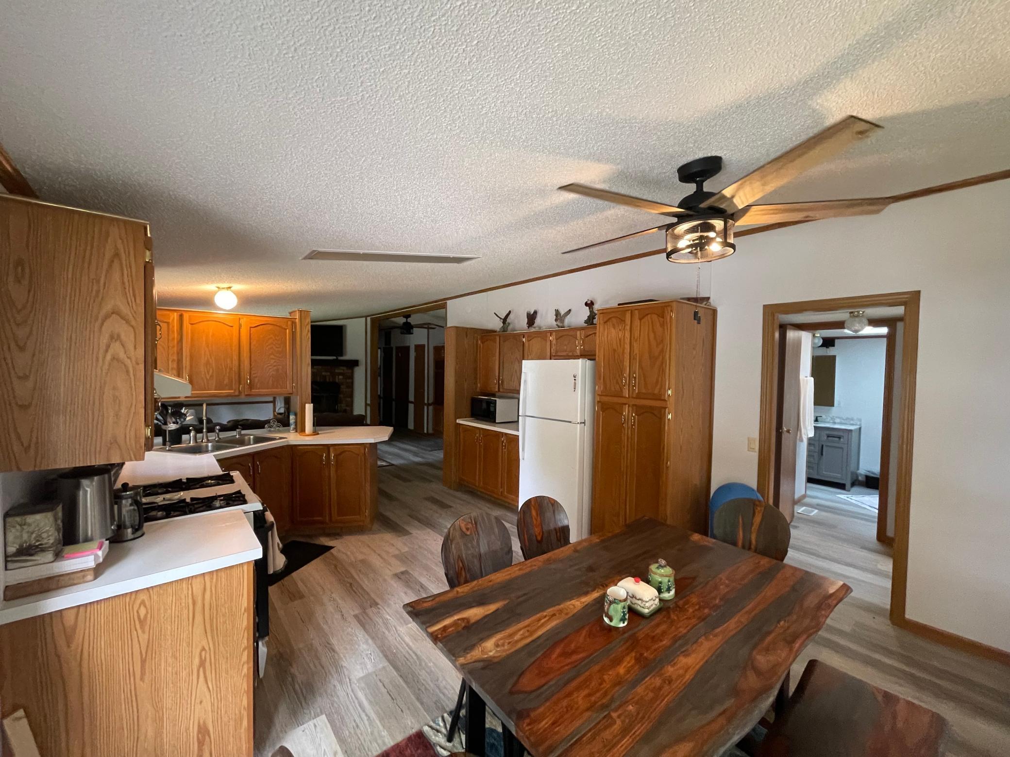 1996 single family home for sale at 29453 Timberwolf Road NE in Pennington, MN — 3 bed, 2 bath (photo 23 of 37)