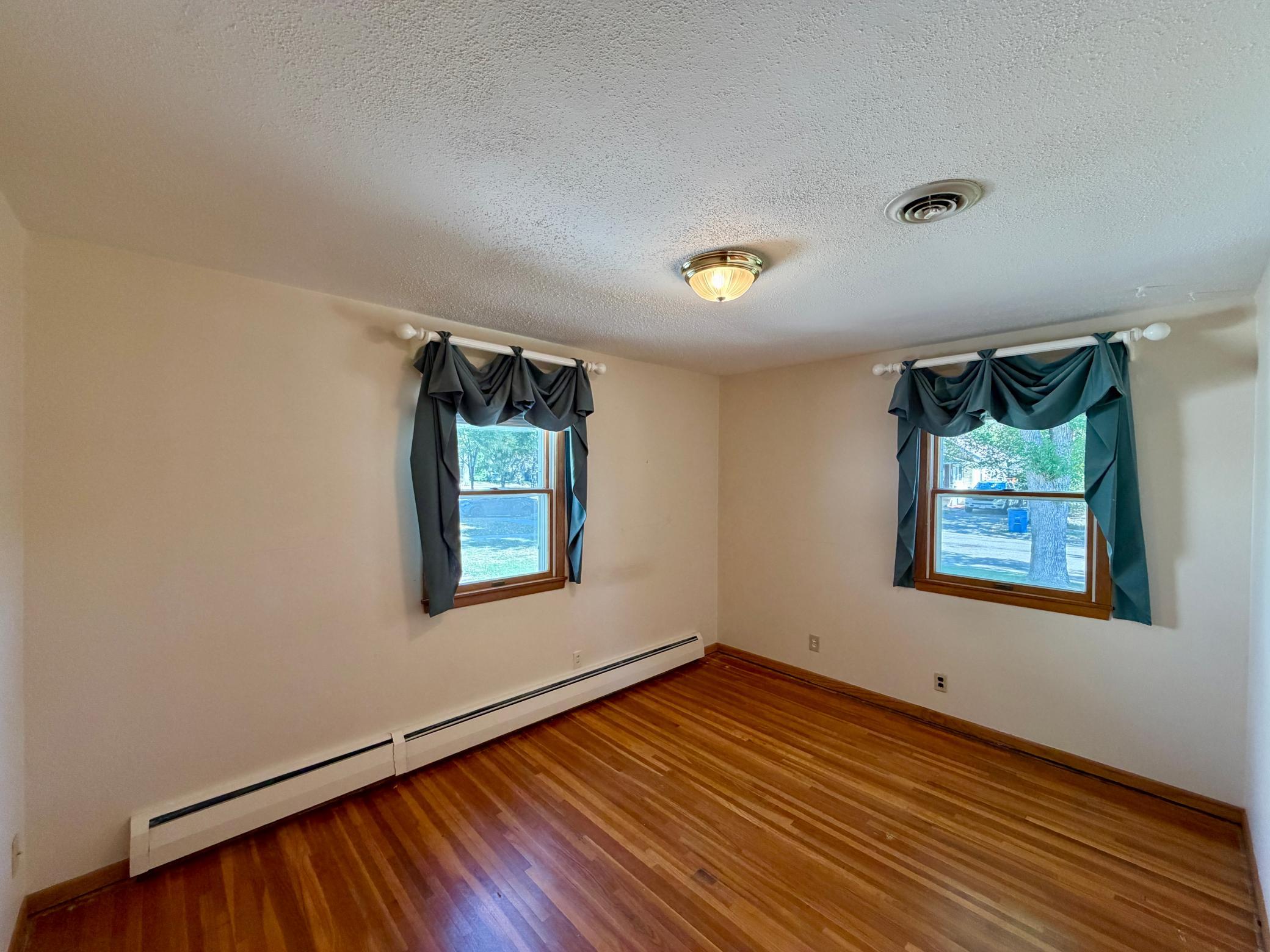 1957 single family home for sale at 1117 1st Street S in Moorhead, MN — 3 bed, 2 bath (photo 12 of 20)