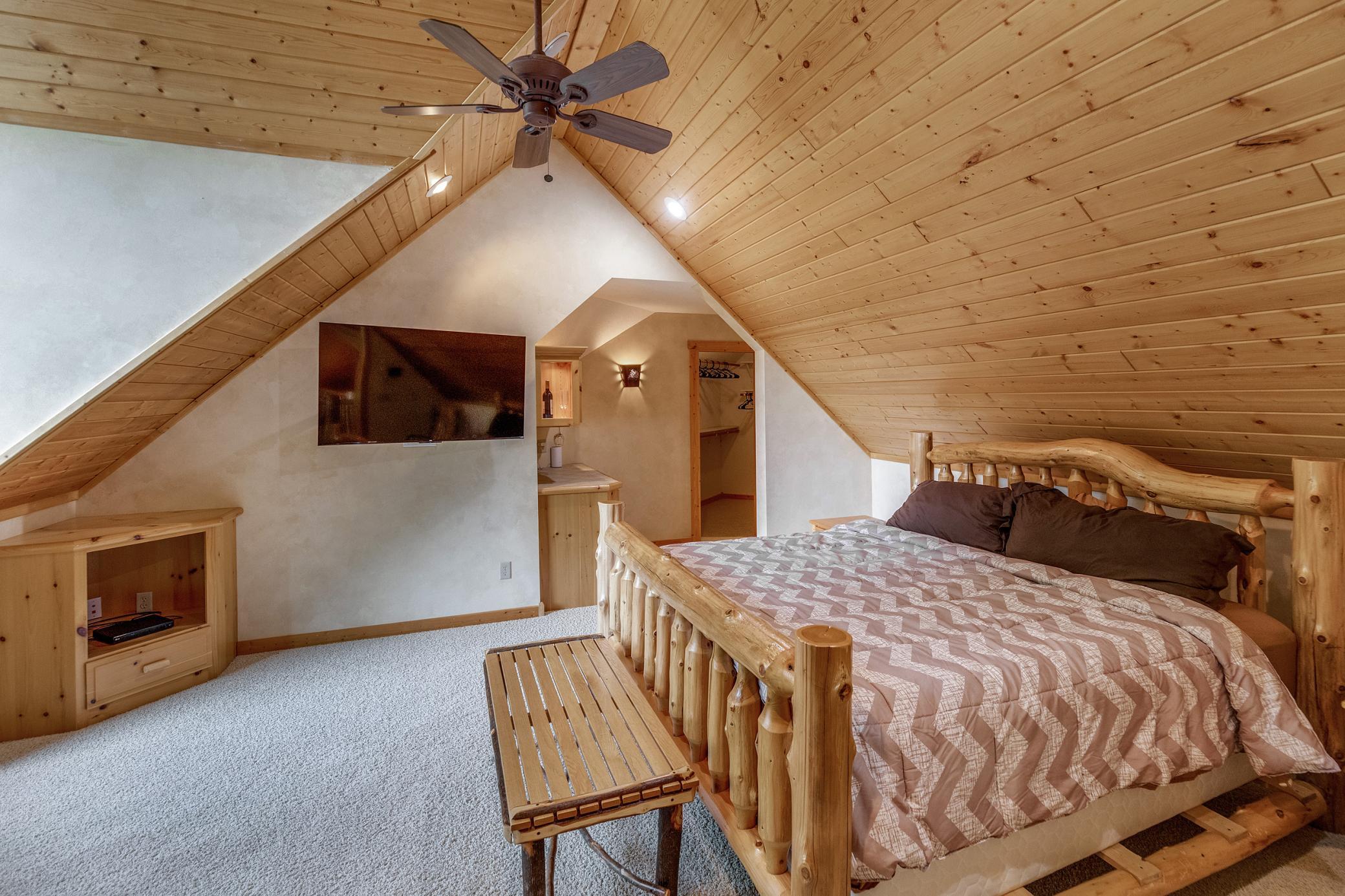2002 single family home for sale at 12402 ABC Drive in Crosslake, MN — 4 bed, 3 bath (photo 32 of 69)