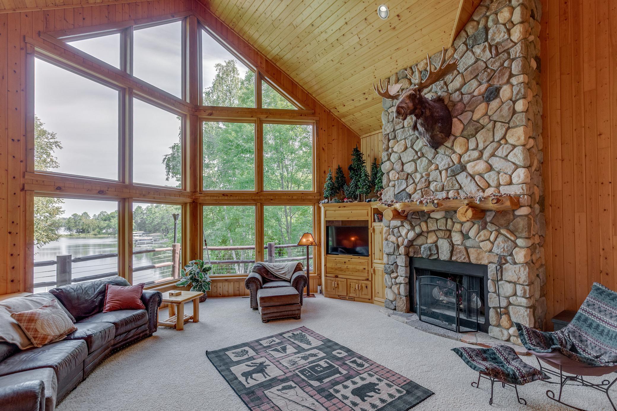 2002 single family home for sale at 12402 ABC Drive in Crosslake, MN — 4 bed, 3 bath (photo 10 of 69)