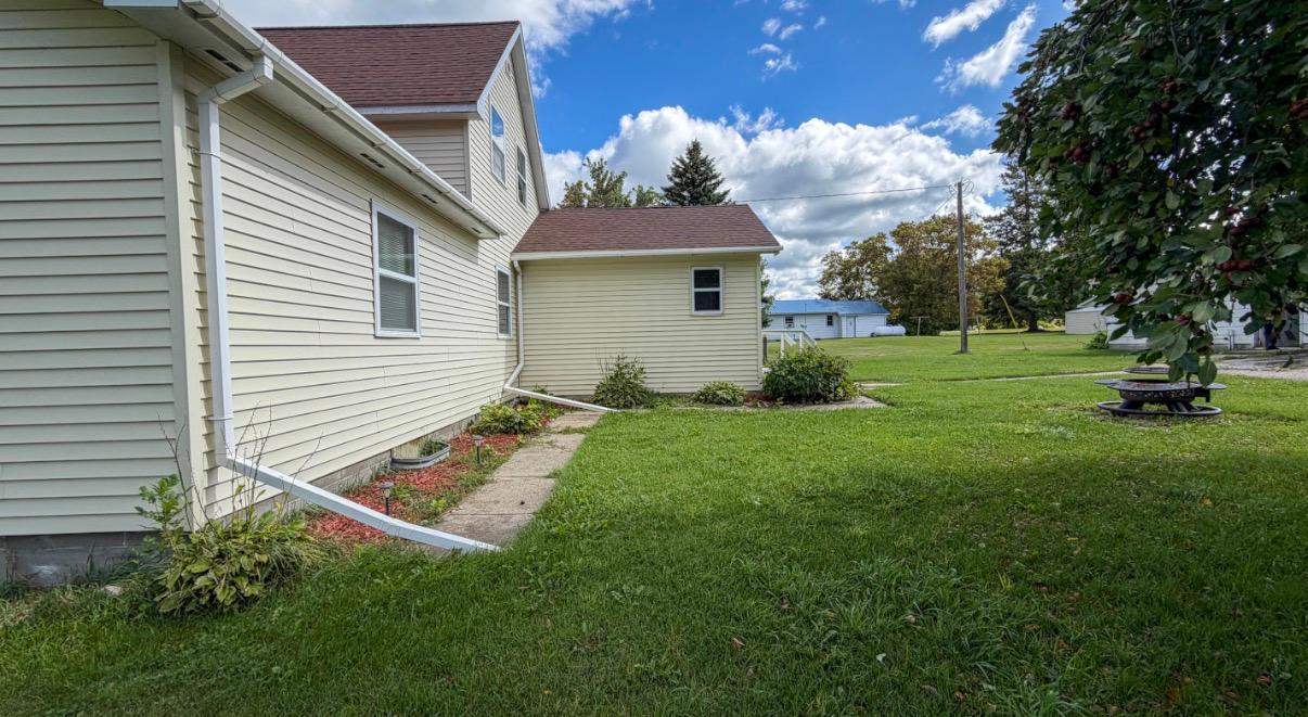 1930 single family home for sale at 356 Oak Street in Gonvick, MN — 3 bed, 2 bath (photo 4 of 24)