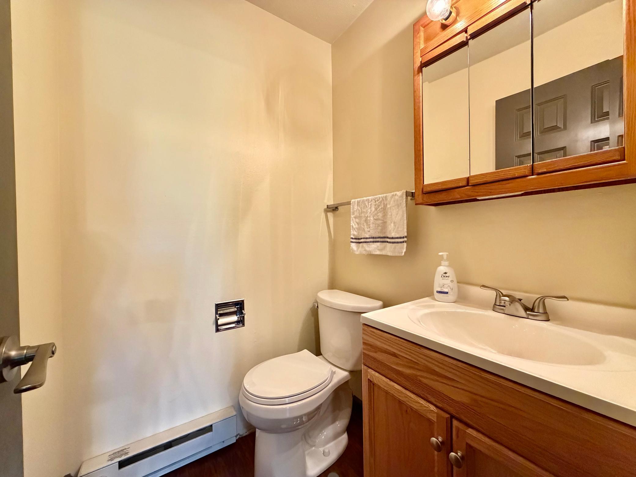 1976 home for sale at 319 1st Avenue NW in Rothsay, MN — 8 bed, 8 bath (photo 33 of 40)
