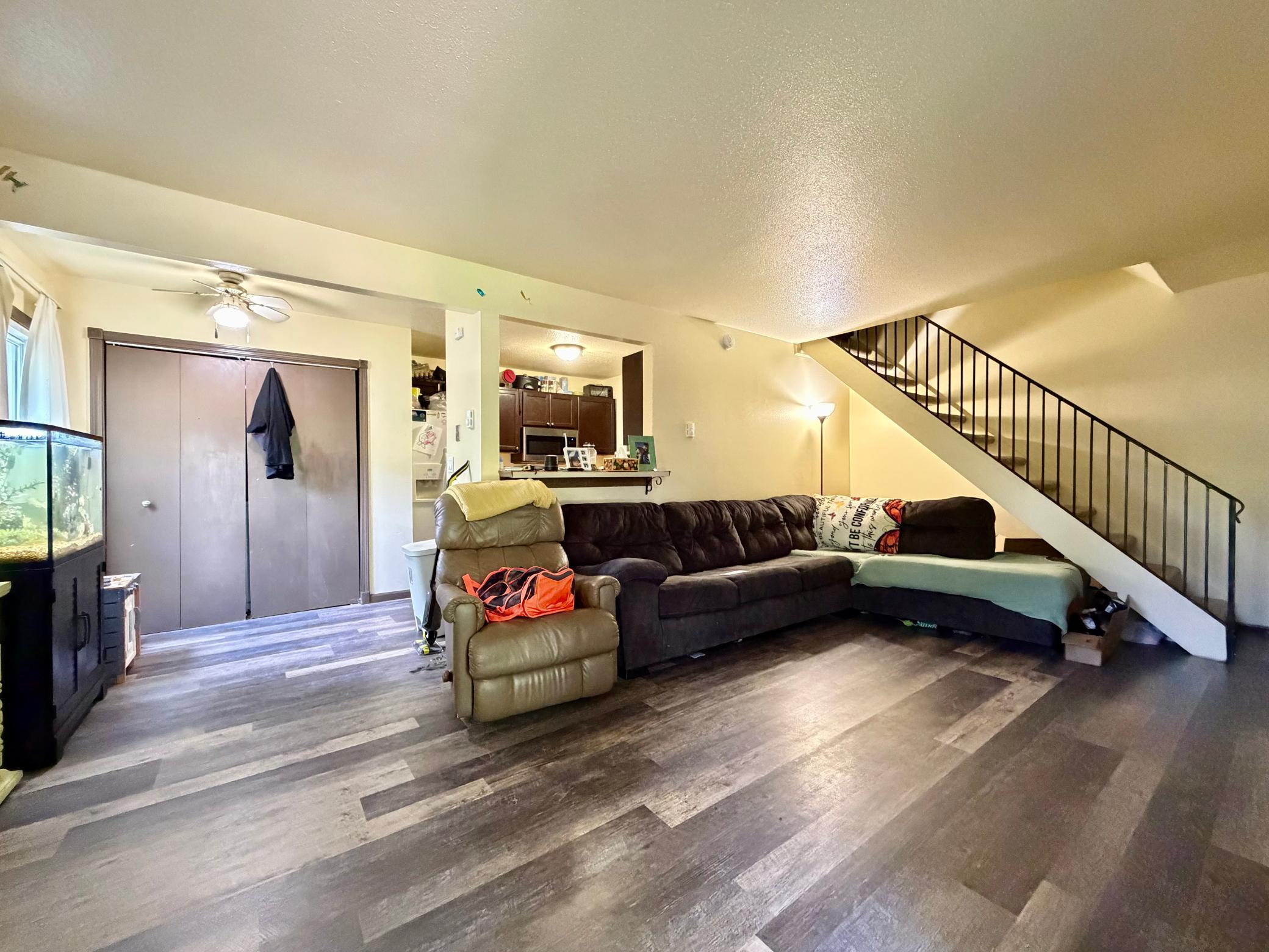 1976 home for sale at 319 1st Avenue NW in Rothsay, MN — 8 bed, 8 bath (photo 7 of 40)