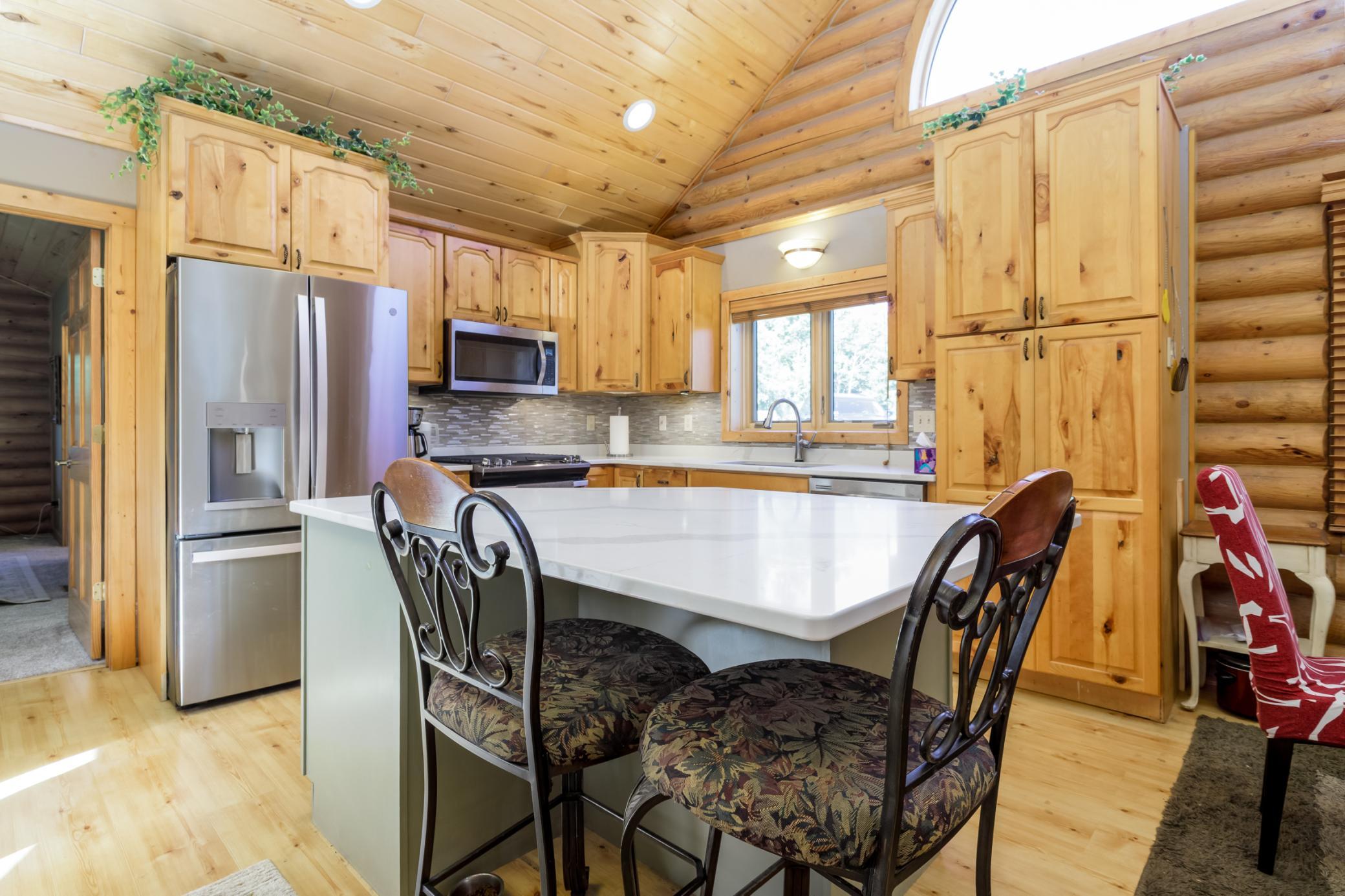 2003 single family home for sale at 4163 County Road 29 in Nisswa, MN — 5 bed, 3 bath (photo 3 of 37)