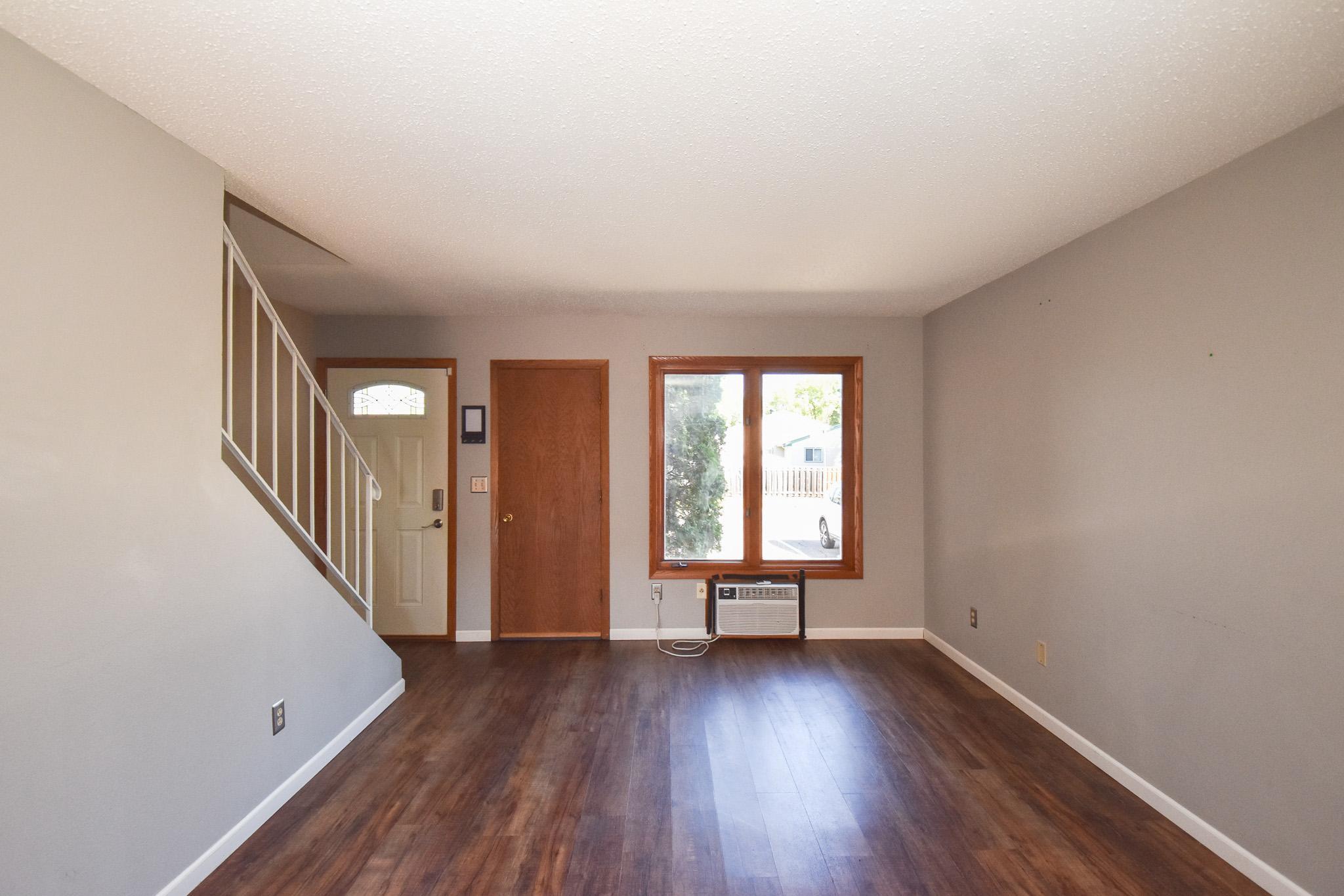 1977 condo for sale at 321 12 1/2 Avenue E in West Fargo, ND — 2 bed, 3 bath (photo 2 of 26)