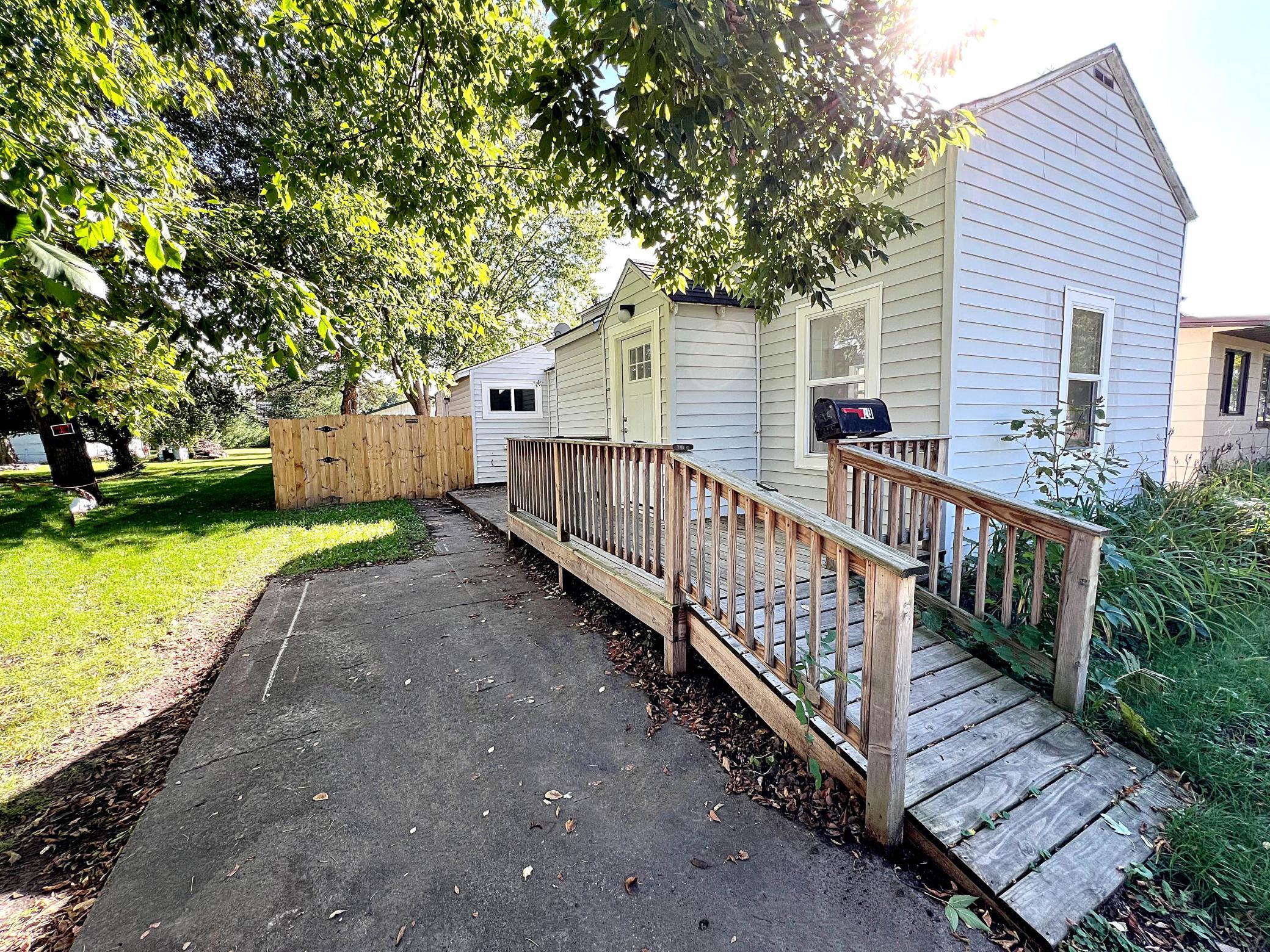 1947 single family home for sale at 123 3rd Street NE in Aitkin, MN — 2 bed, 1 bath (photo 25 of 30)