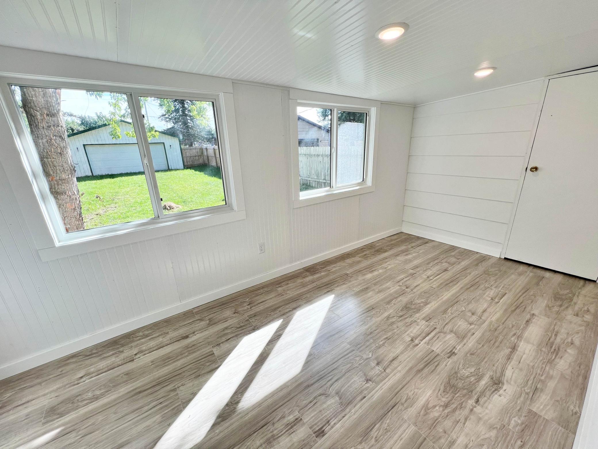 1947 single family home for sale at 123 3rd Street NE in Aitkin, MN — 2 bed, 1 bath (photo 5 of 30)