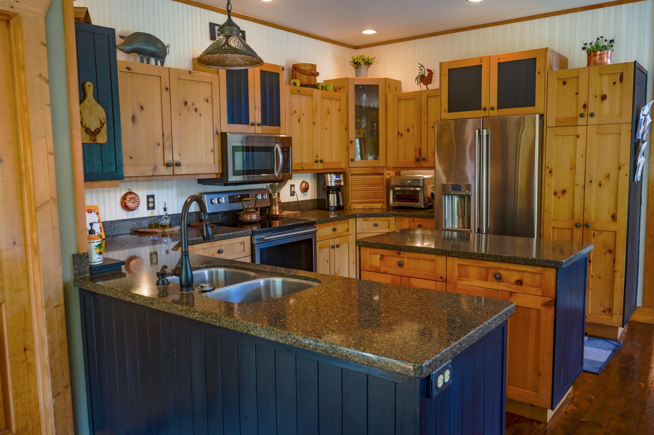 2002 single family home for sale at 30718 Rice Creek Drive in Breezy Point, MN — 5 bed, 3 bath (photo 7 of 24)