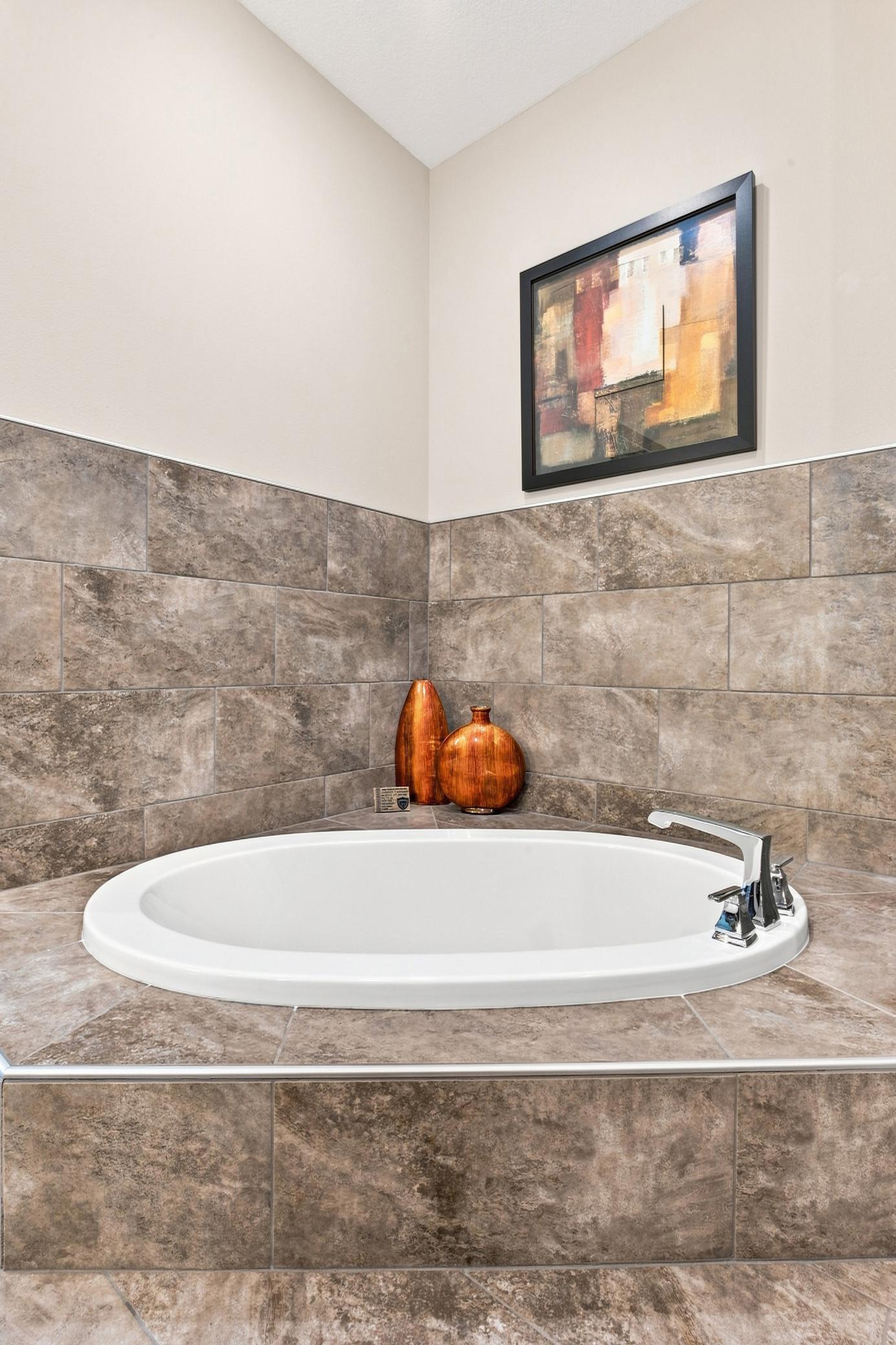 2016 townhouse for sale at 5074 Prosperity Way S in Fargo, ND — 3 bed, 3 bath (photo 15 of 39)