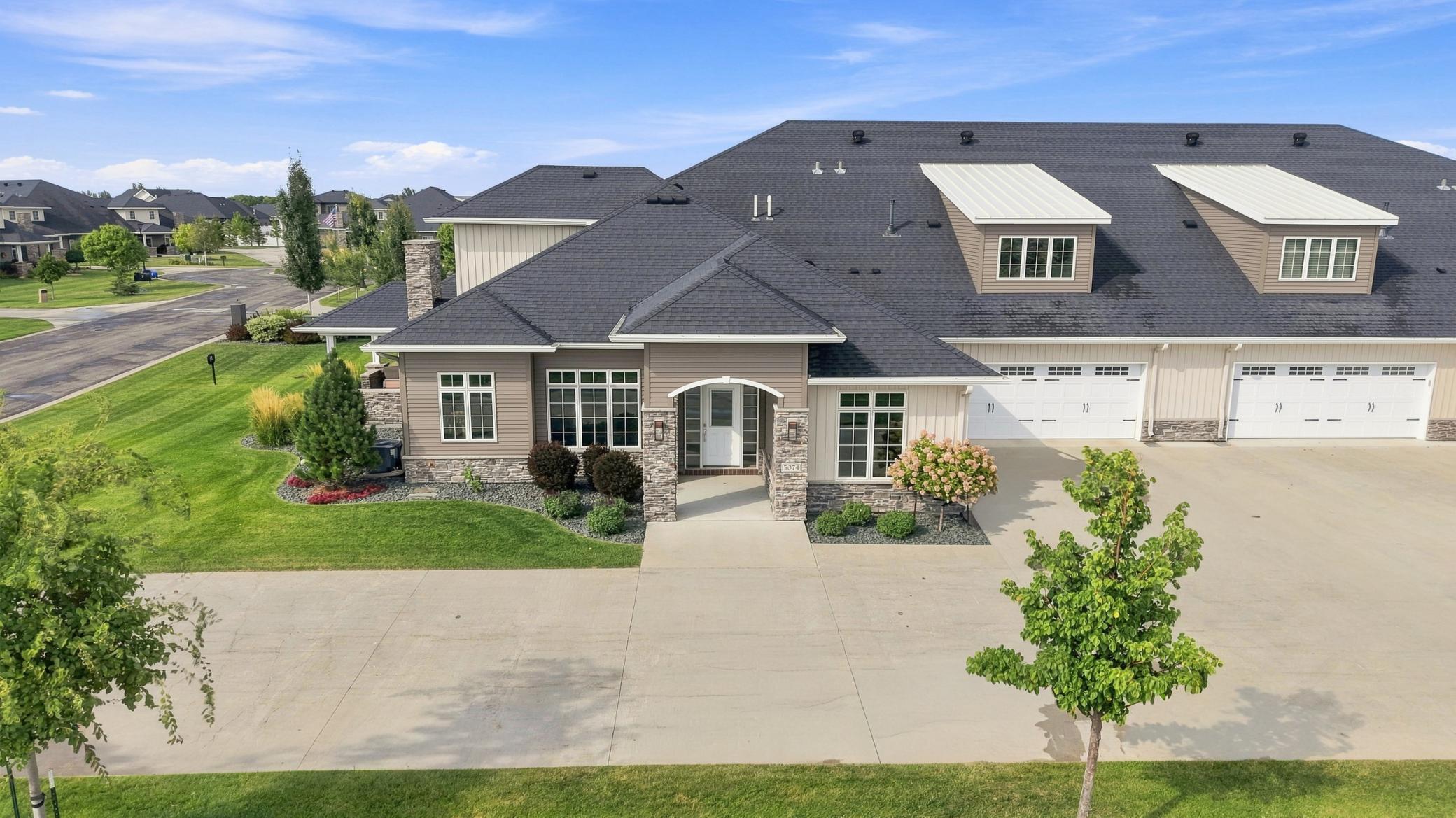 2016 townhouse for sale at 5074 Prosperity Way S in Fargo, ND — 3 bed, 3 bath (photo 30 of 39)