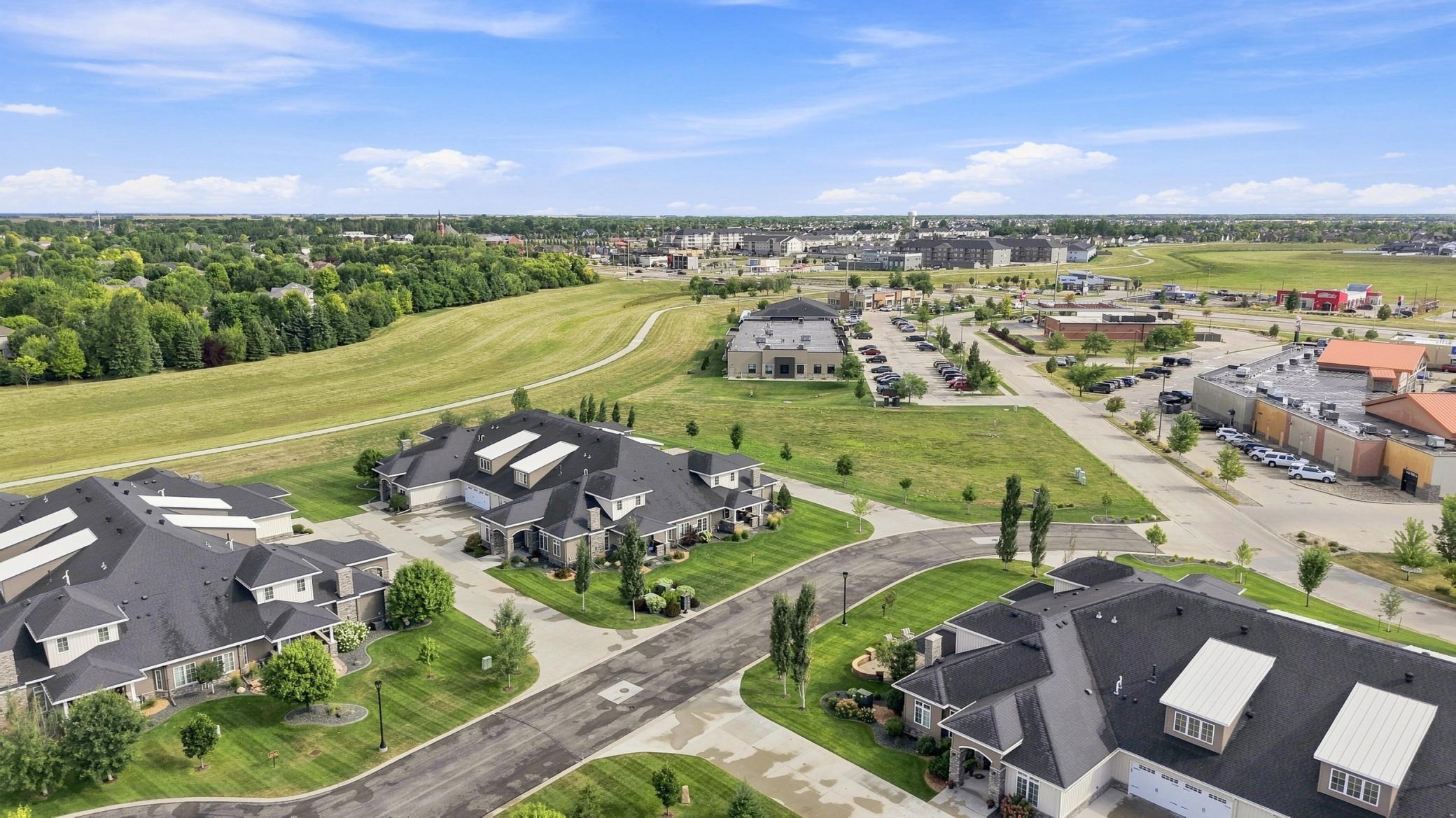 2016 townhouse for sale at 5074 Prosperity Way S in Fargo, ND — 3 bed, 3 bath (photo 33 of 39)