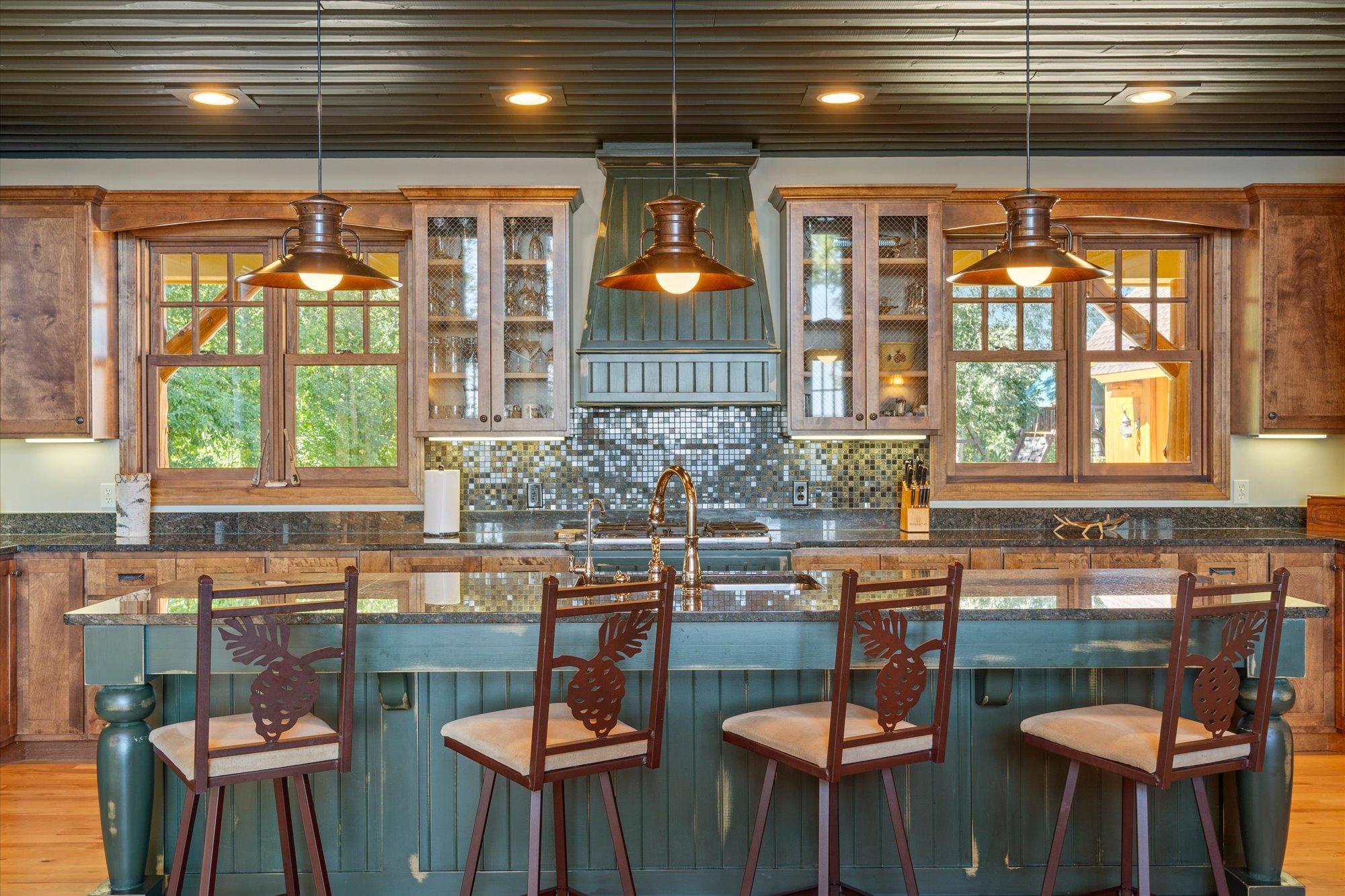 2001 single family home for sale at 38042 Donaldson Point in Pine River, MN — 5 bed, 5 bath (photo 16 of 56)