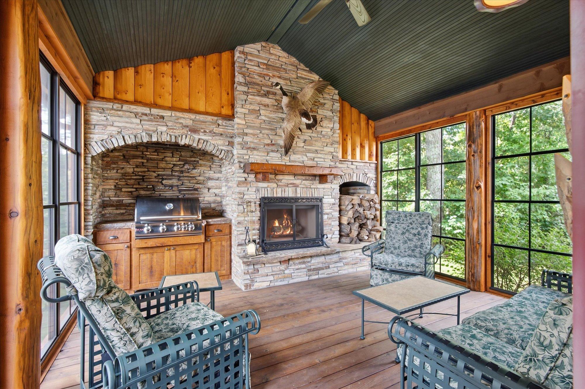2001 single family home for sale at 38042 Donaldson Point in Pine River, MN — 5 bed, 5 bath (photo 19 of 56)