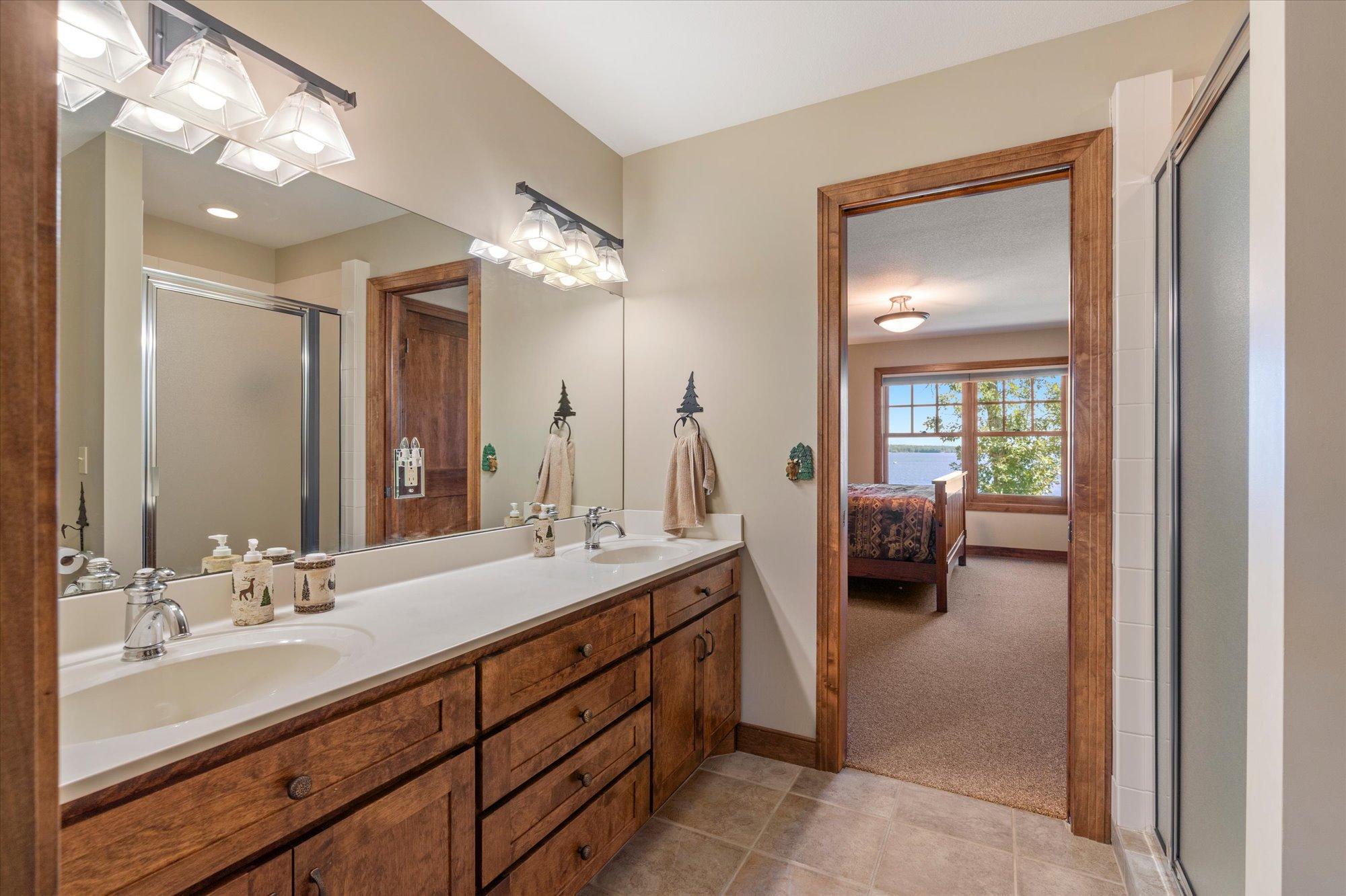 2001 single family home for sale at 38042 Donaldson Point in Pine River, MN — 5 bed, 5 bath (photo 33 of 56)