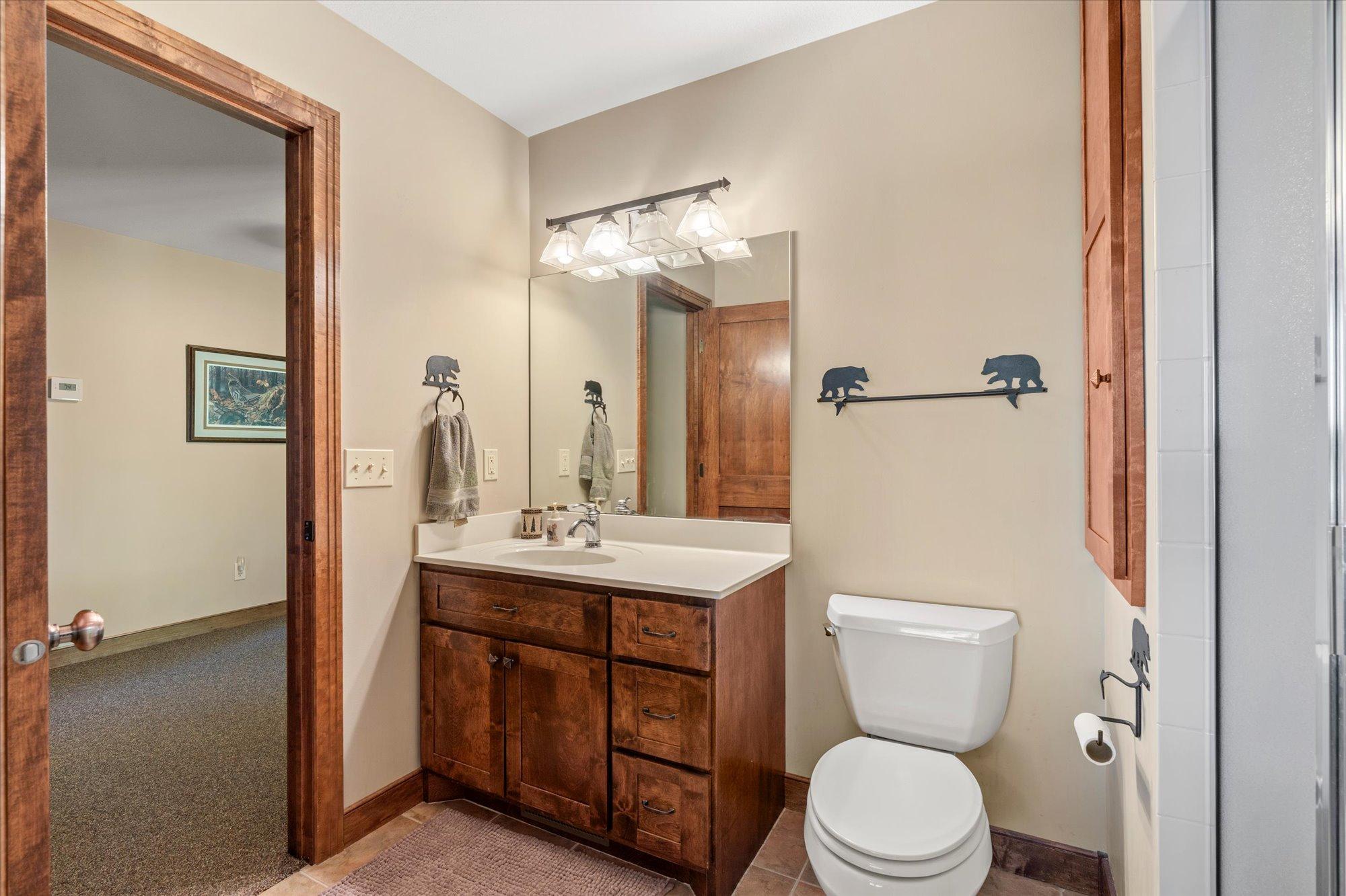 2001 single family home for sale at 38042 Donaldson Point in Pine River, MN — 5 bed, 5 bath (photo 38 of 56)