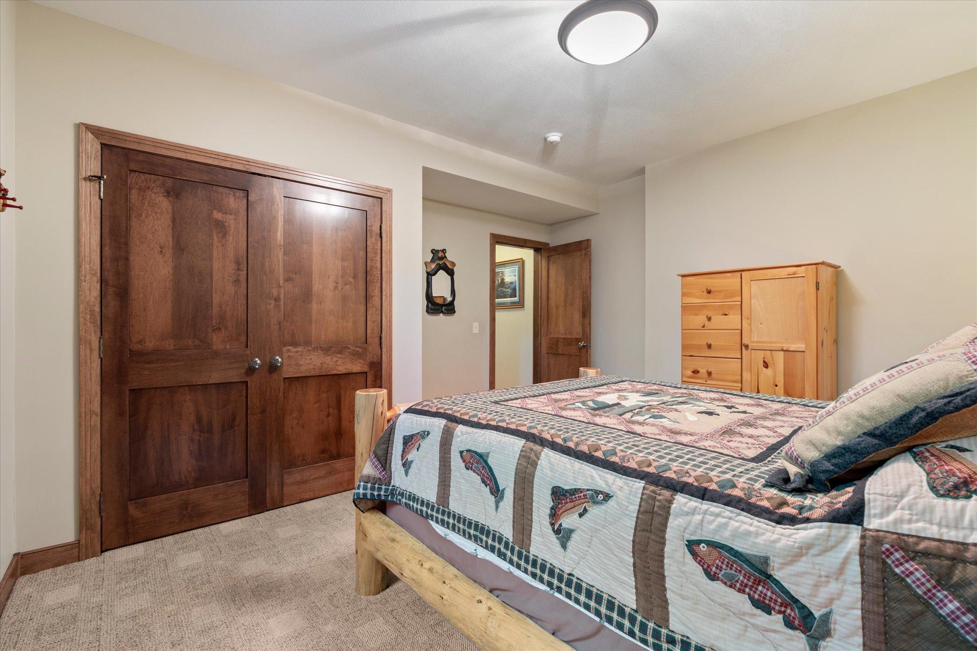 2001 single family home for sale at 38042 Donaldson Point in Pine River, MN — 5 bed, 5 bath (photo 48 of 56)