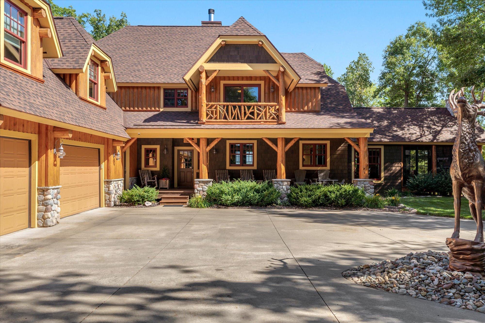 2001 single family home for sale at 38042 Donaldson Point in Pine River, MN — 5 bed, 5 bath (photo 9 of 56)