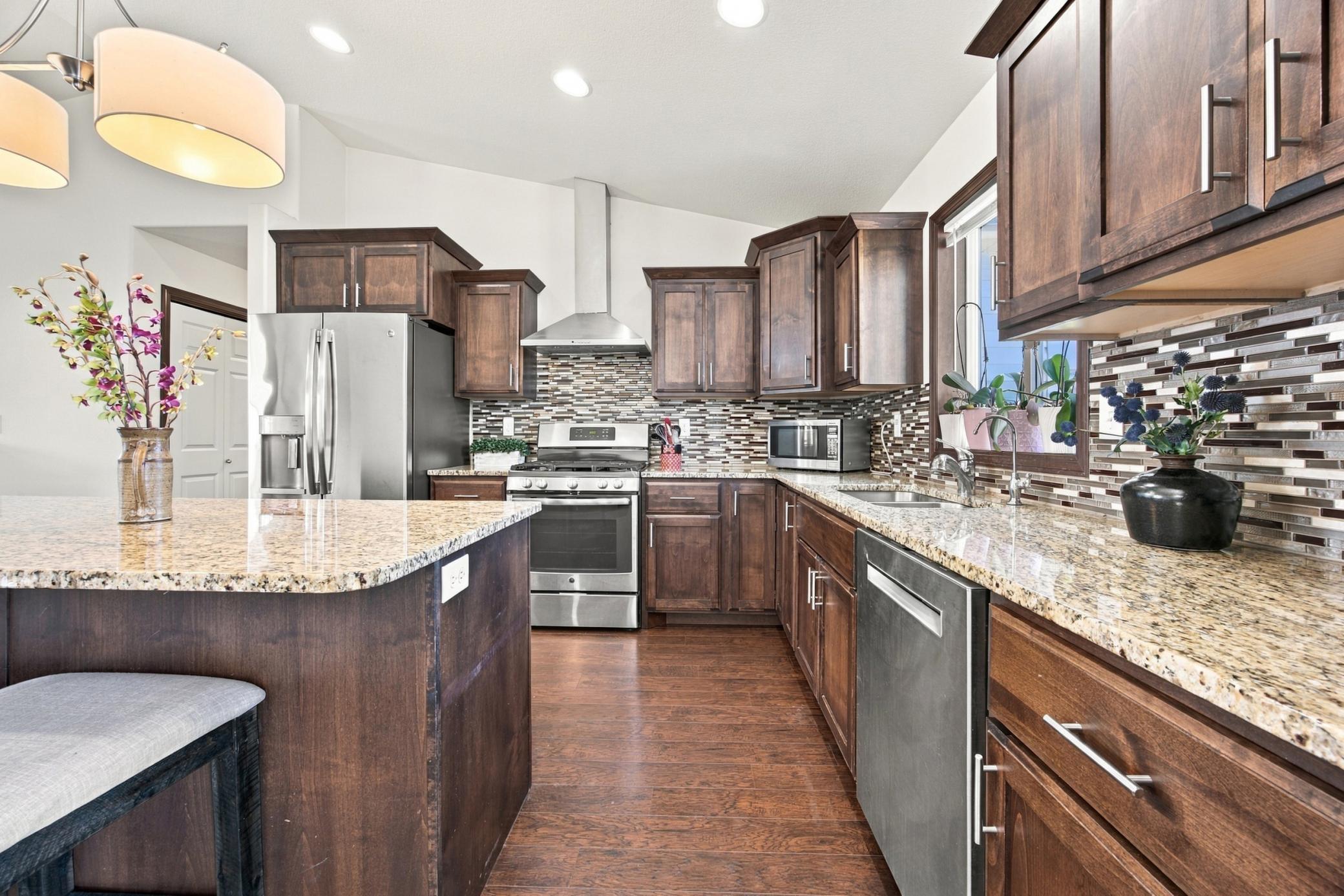 2016 single family home for sale at 6001 59 Street S in Fargo, ND — 4 bed, 3 bath (photo 11 of 55)