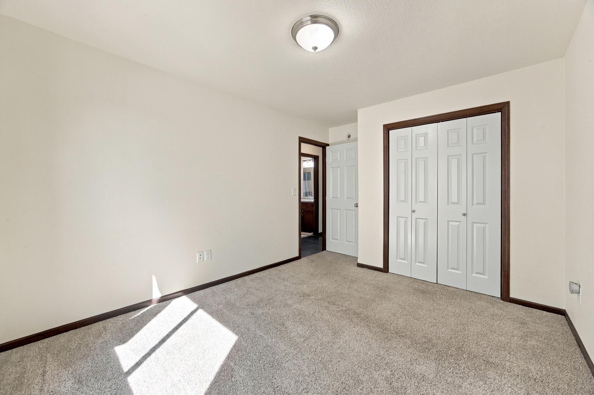 2016 single family home for sale at 6001 59 Street S in Fargo, ND — 4 bed, 3 bath (photo 24 of 55)