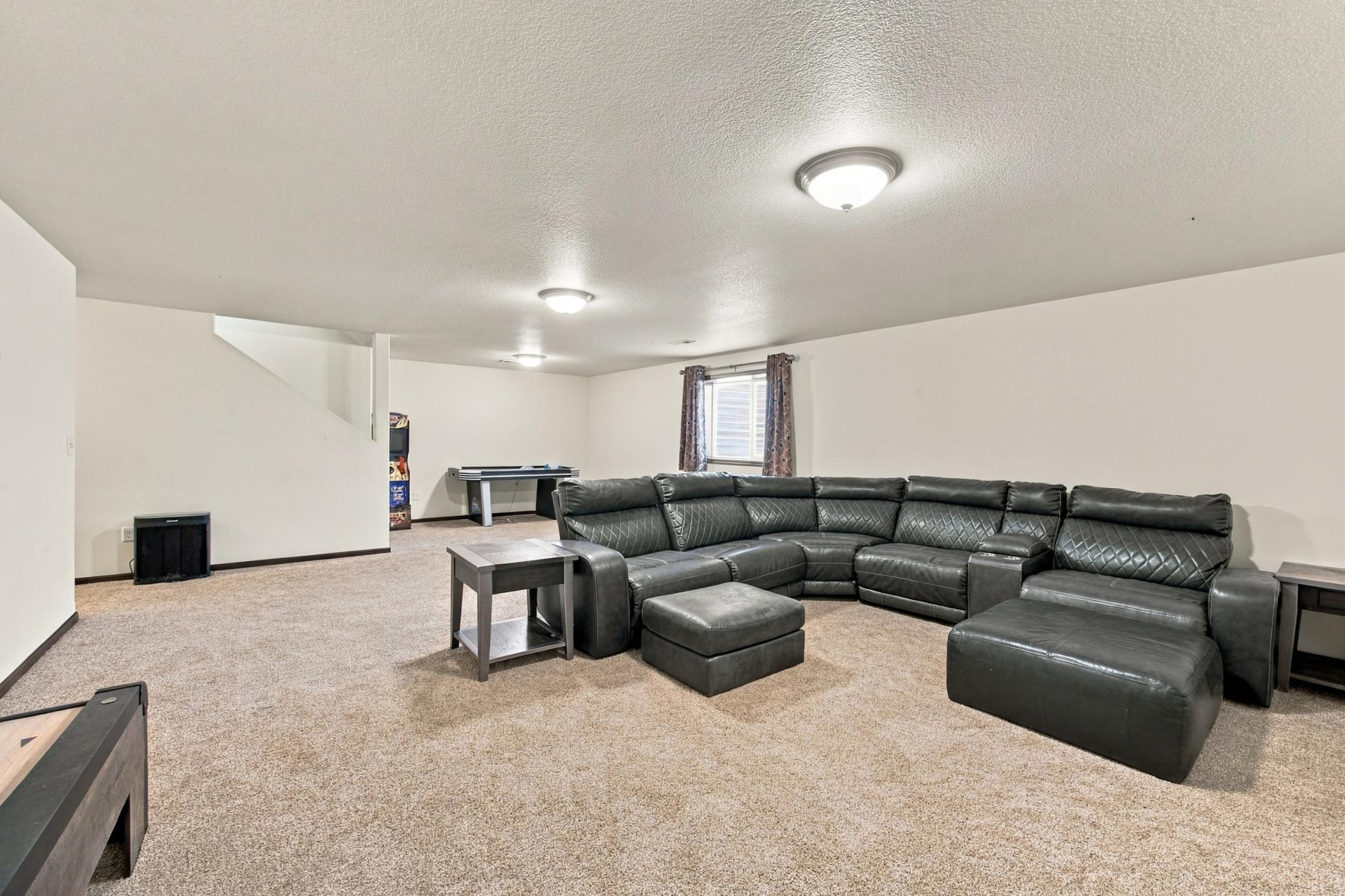 2016 single family home for sale at 6001 59 Street S in Fargo, ND — 4 bed, 3 bath (photo 28 of 55)