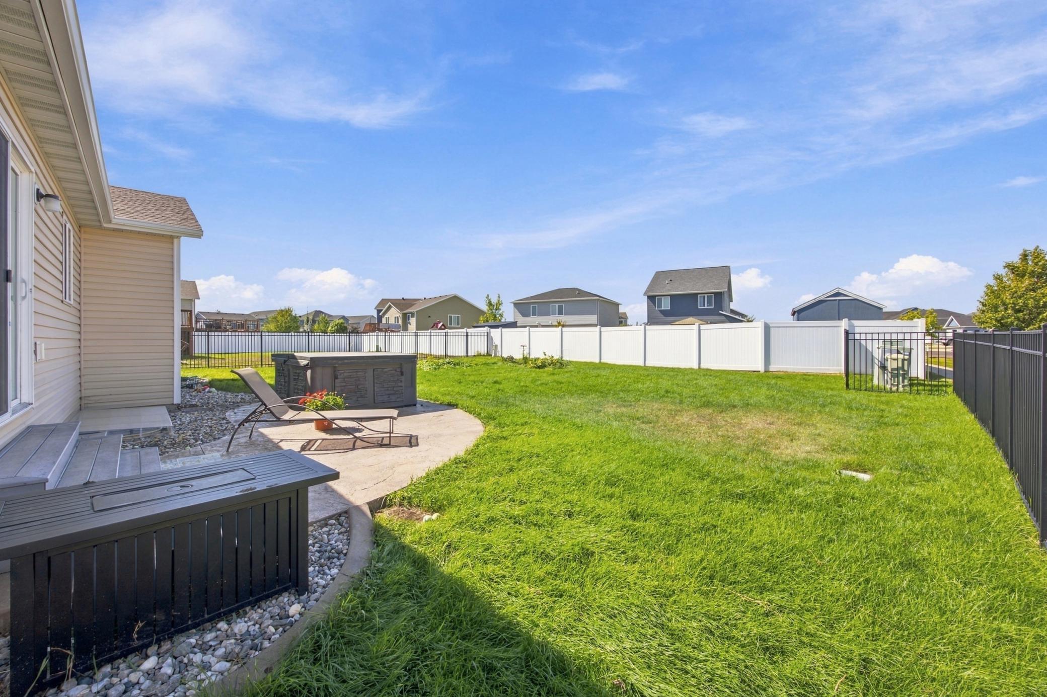 2016 single family home for sale at 6001 59 Street S in Fargo, ND — 4 bed, 3 bath (photo 40 of 55)